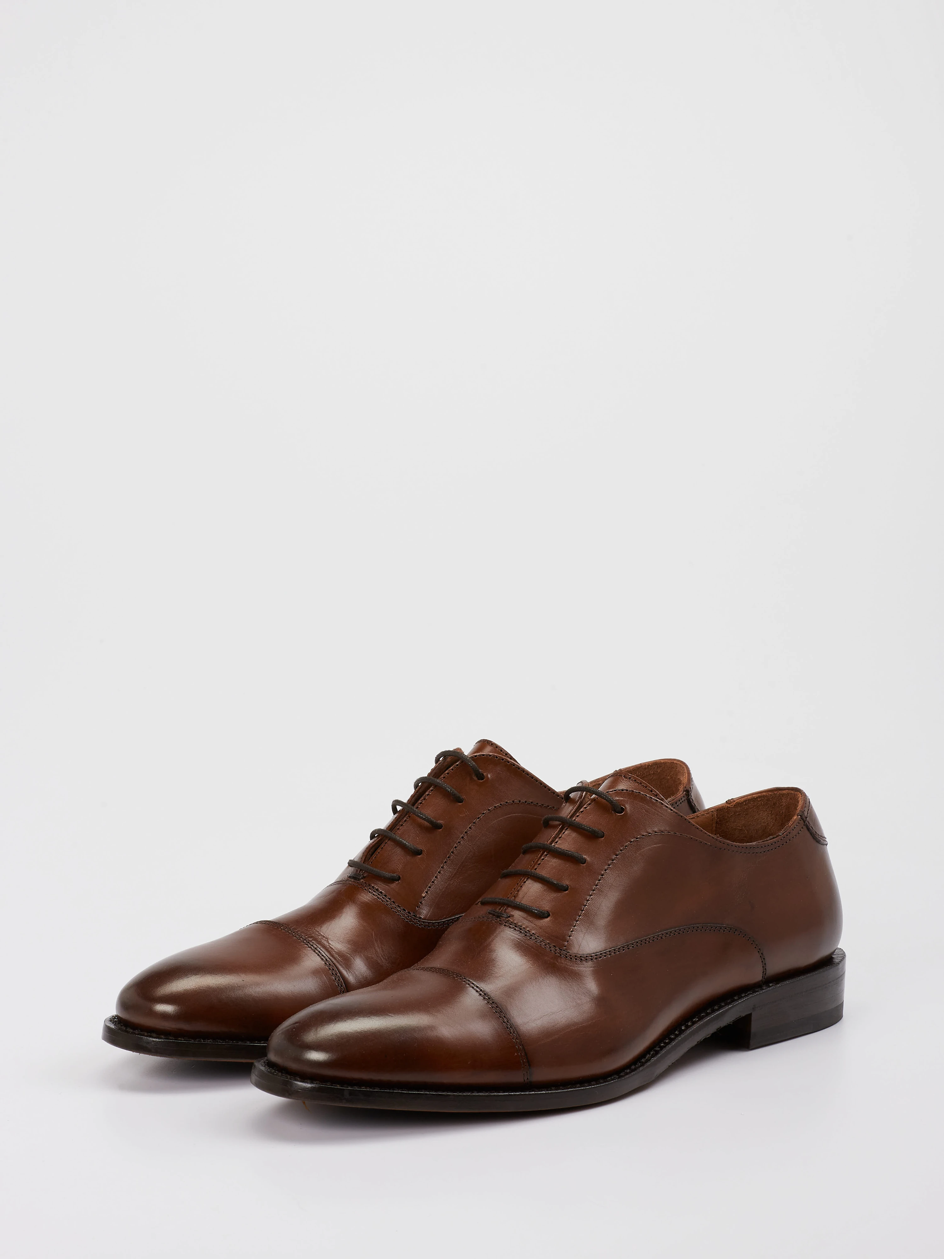 Schnürschuh