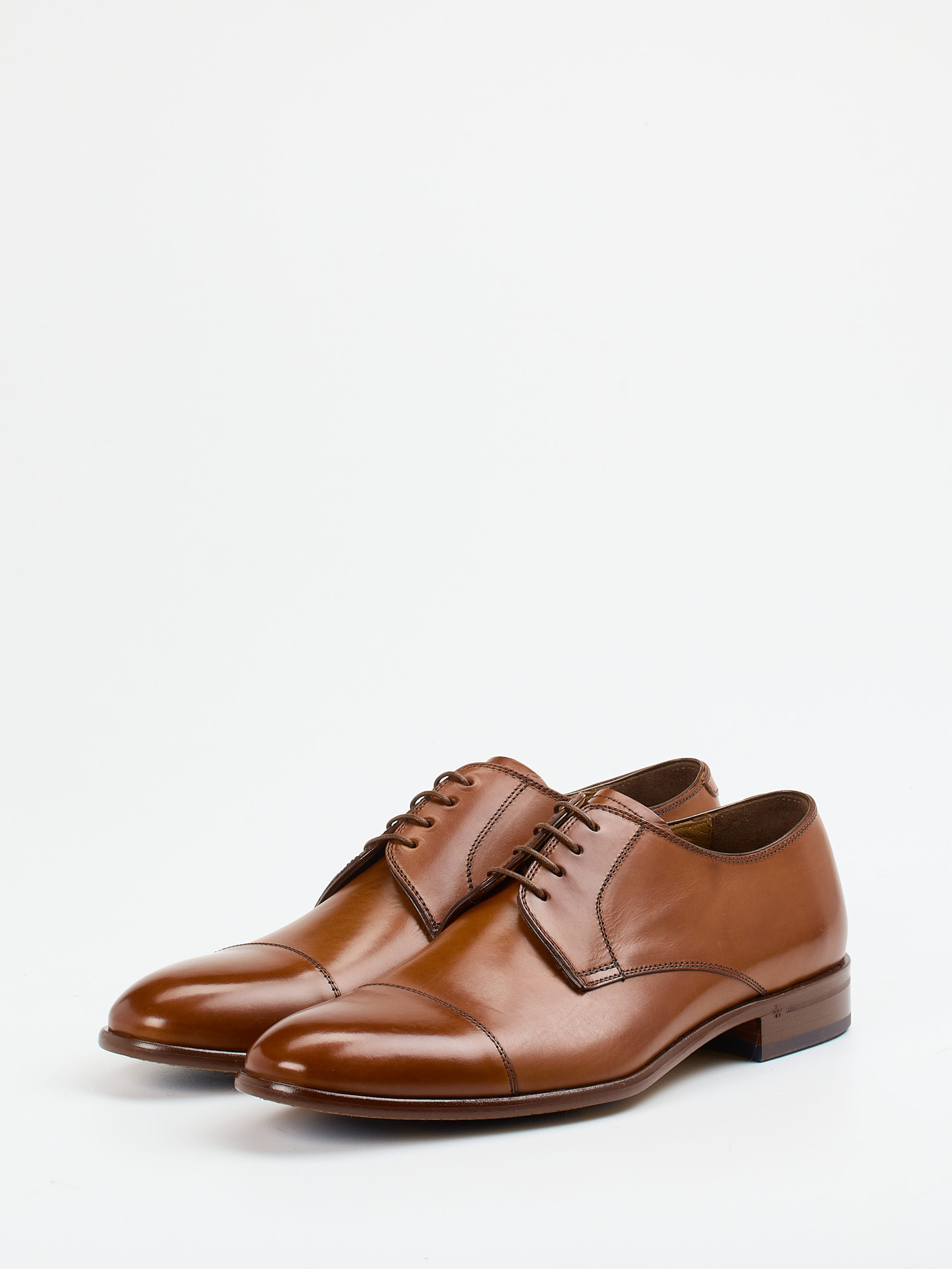 Schnürschuh braun 4601289010302