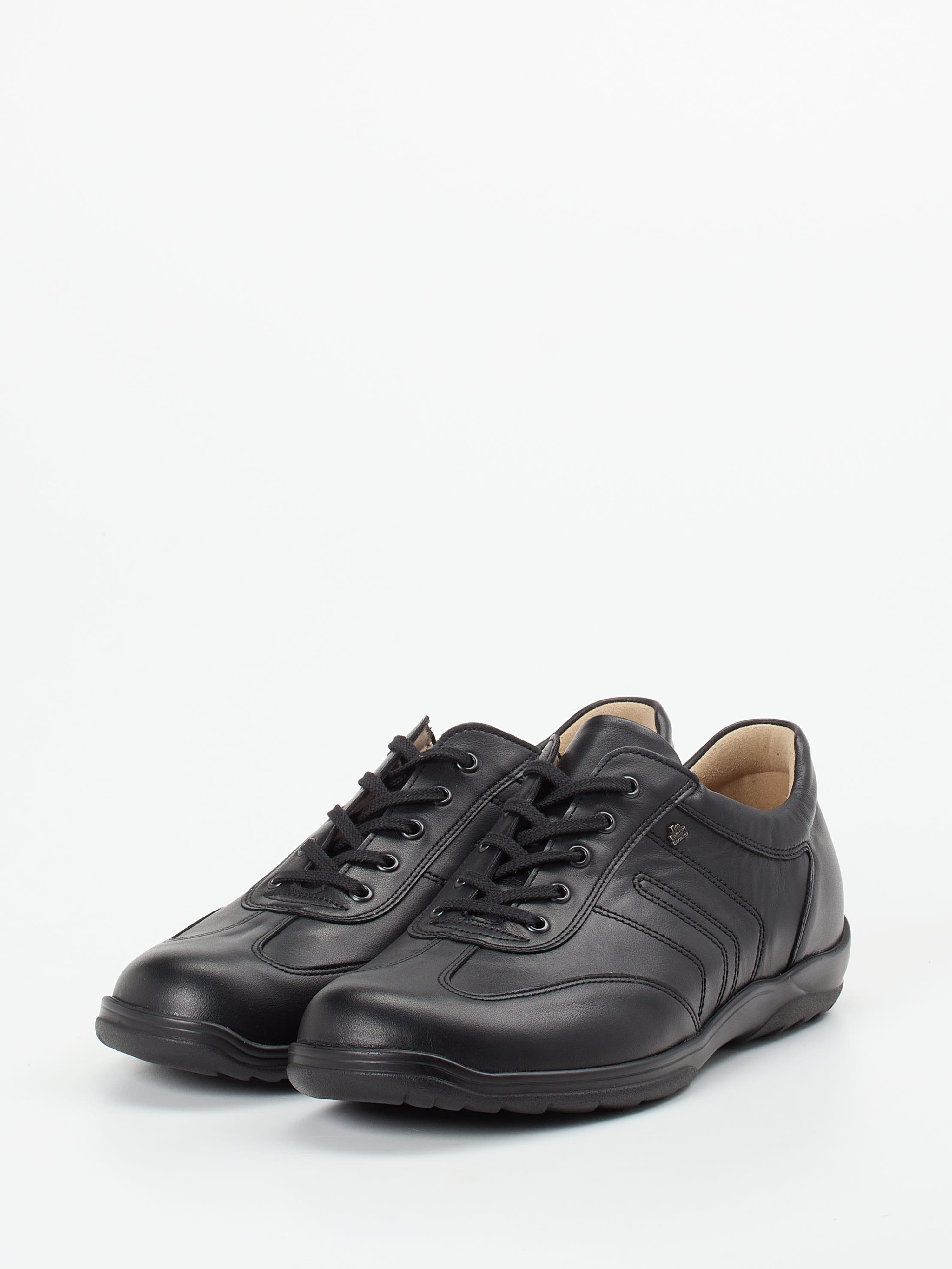 Sneaker schwarz 4610009005702