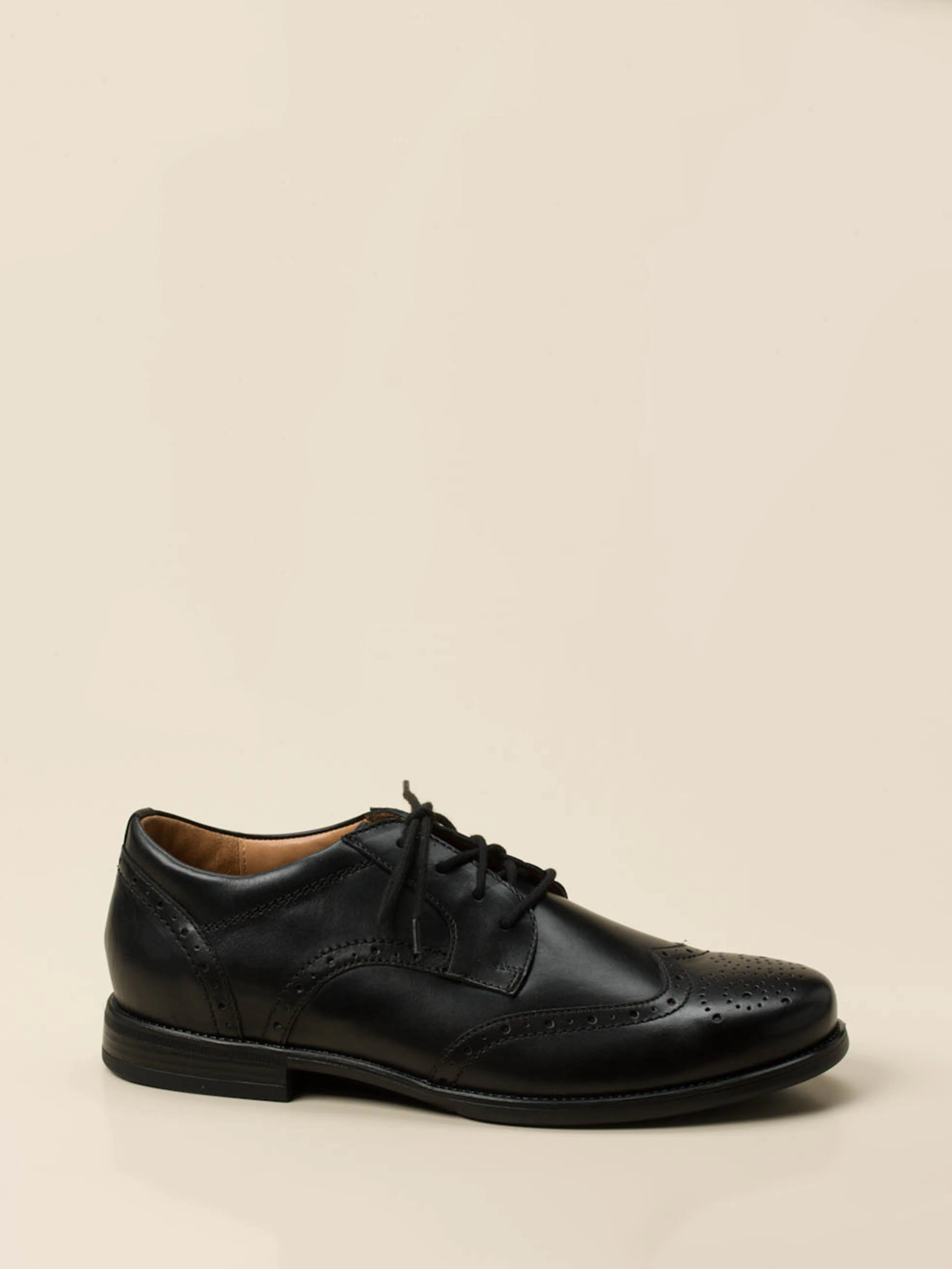 Schnürschuh