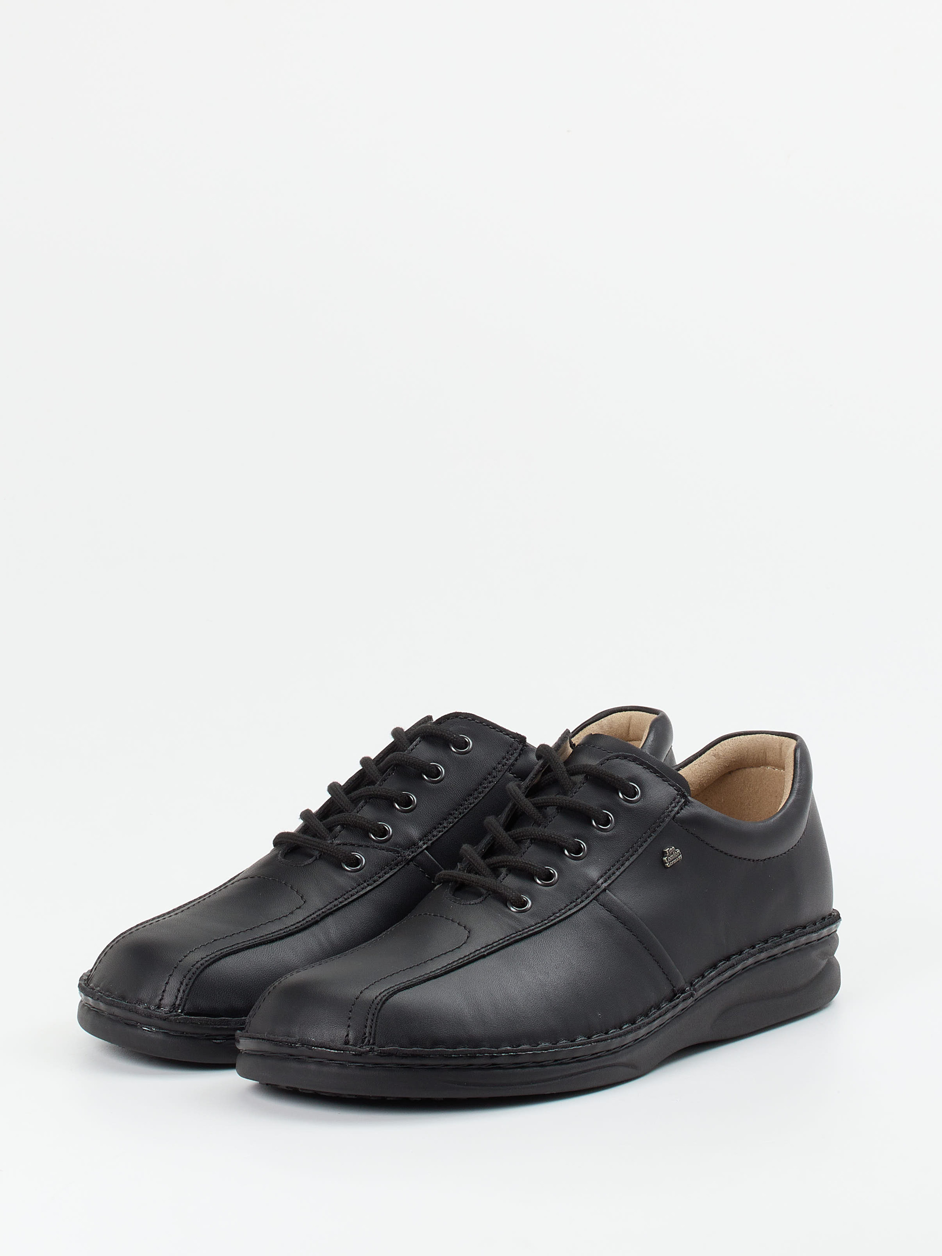 Schnürschuh schwarz 4610009057302