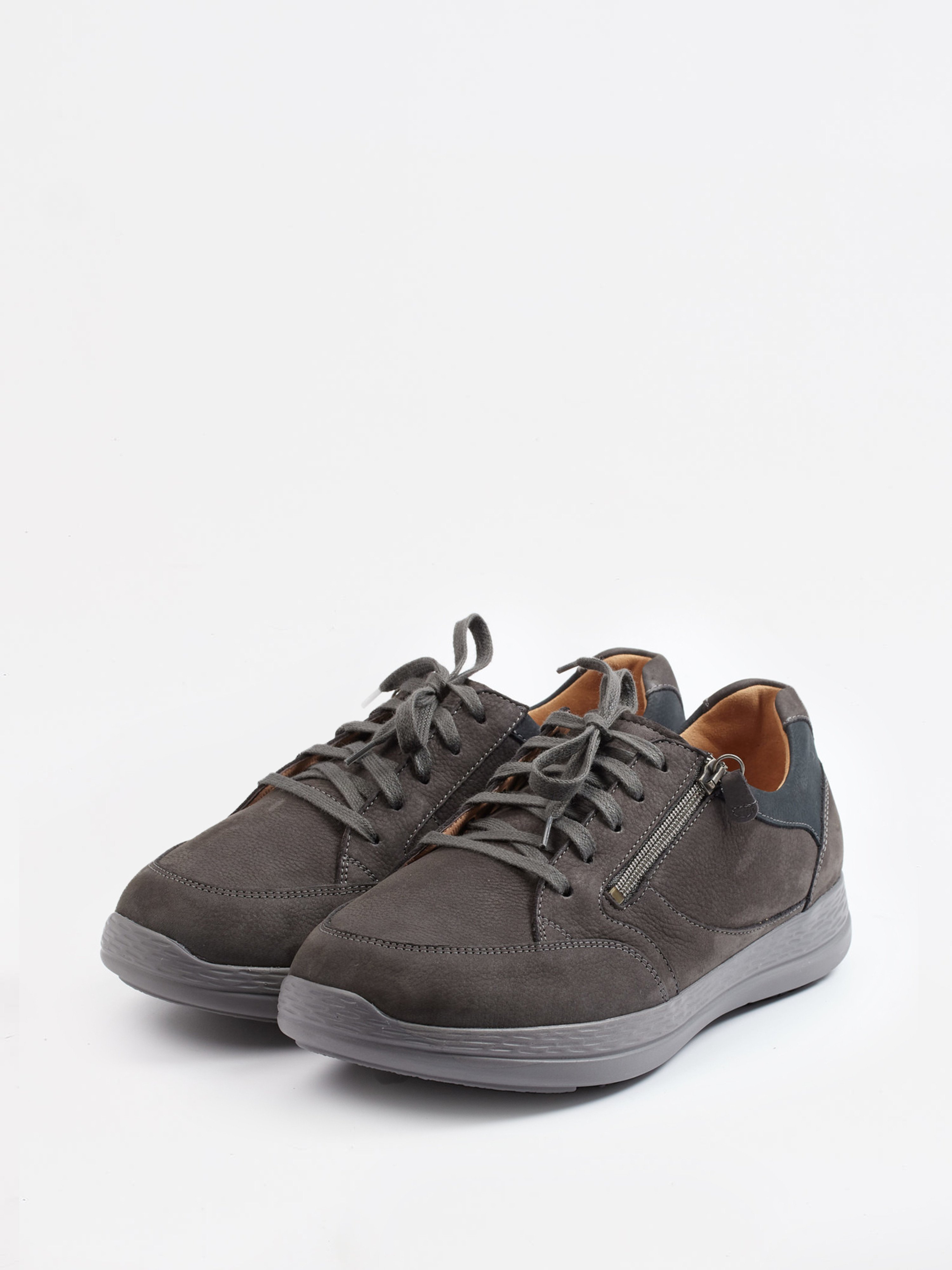 Sneaker grau 4651409000202