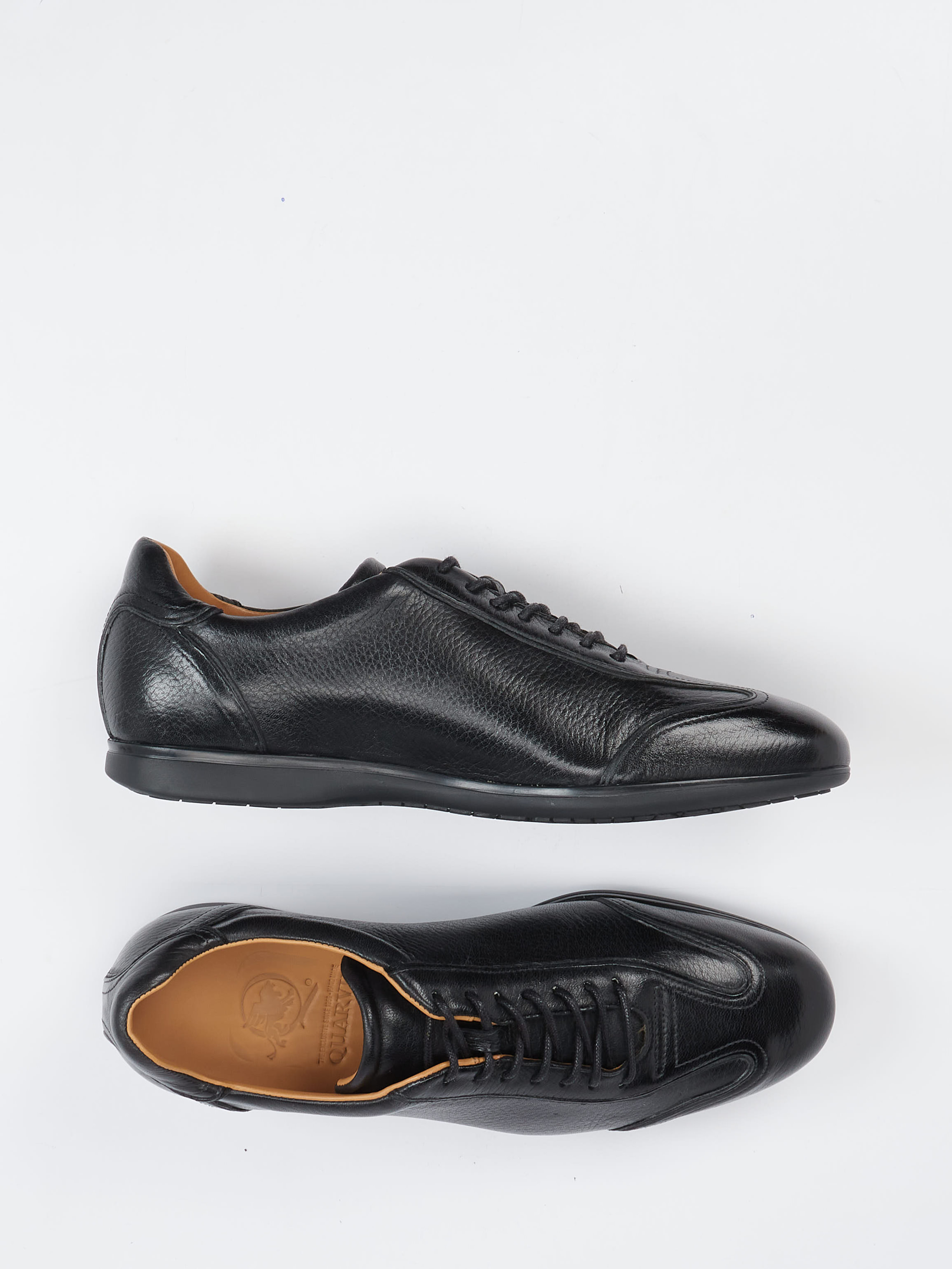 Sneaker schwarz 4661009041704