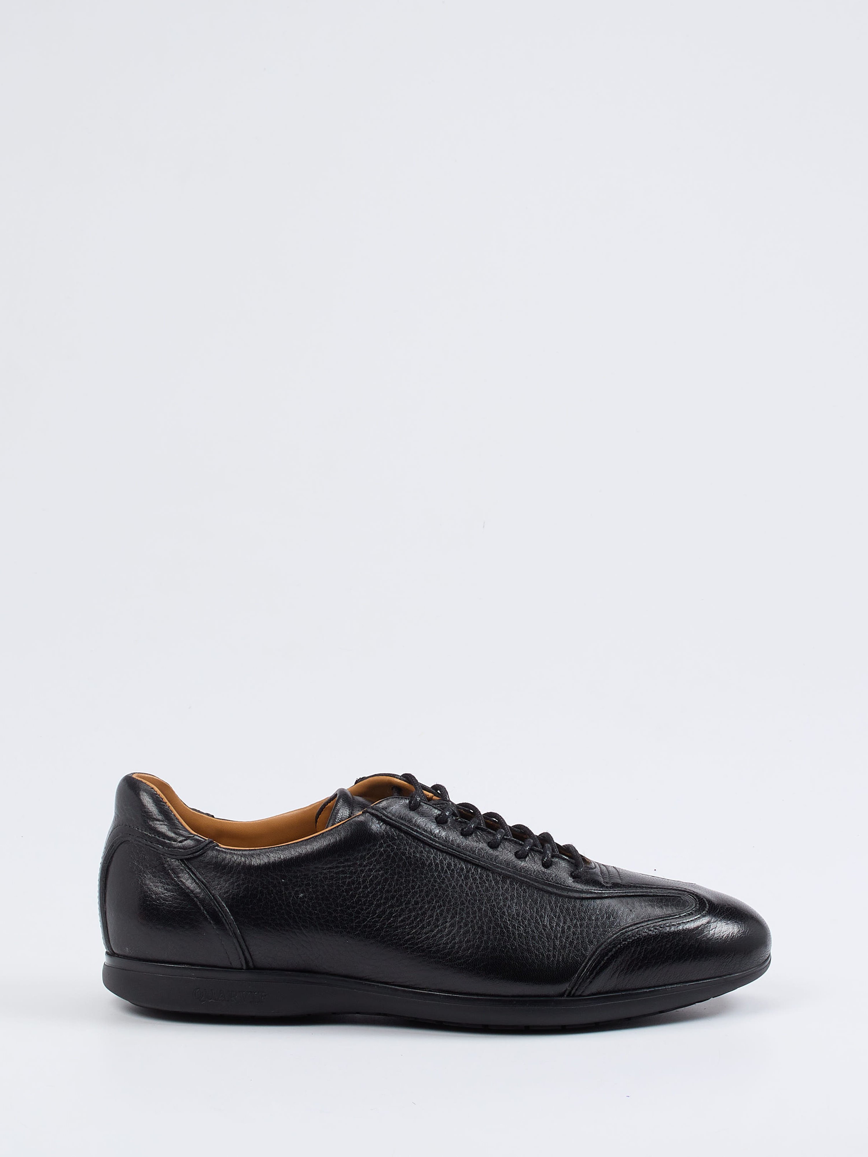Sneaker schwarz 4661009041701
