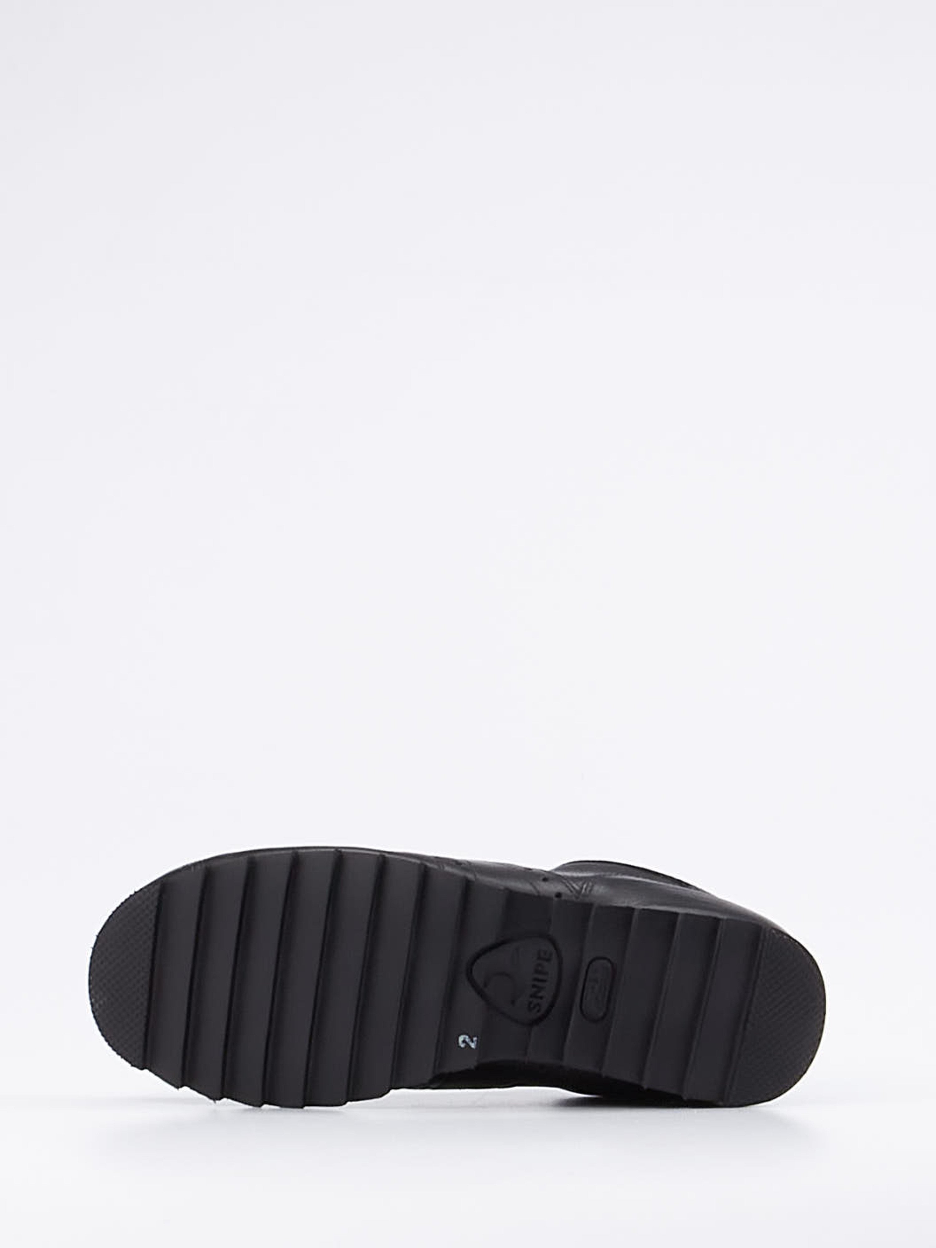 Sneaker schwarz 4661009042405