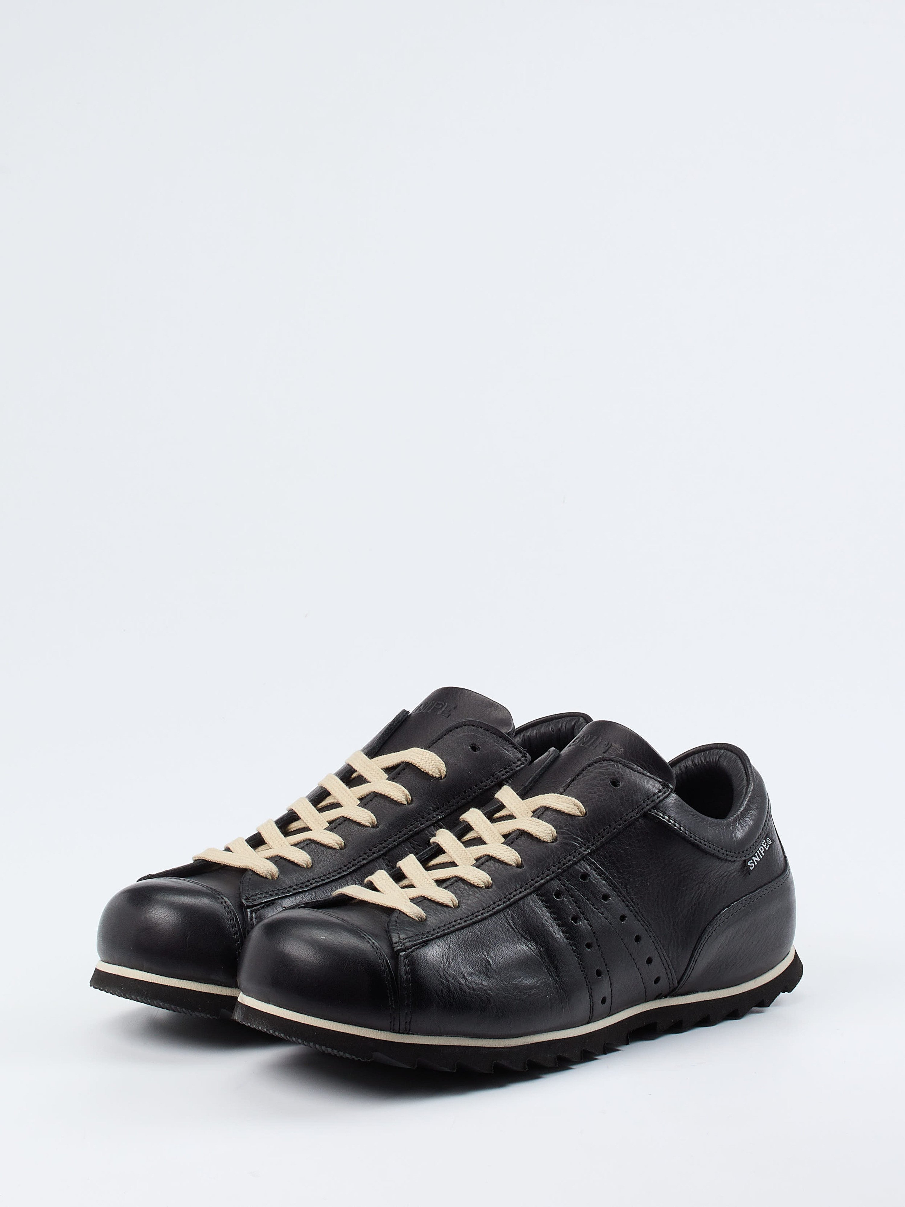 Sneaker schwarz 4661009042402