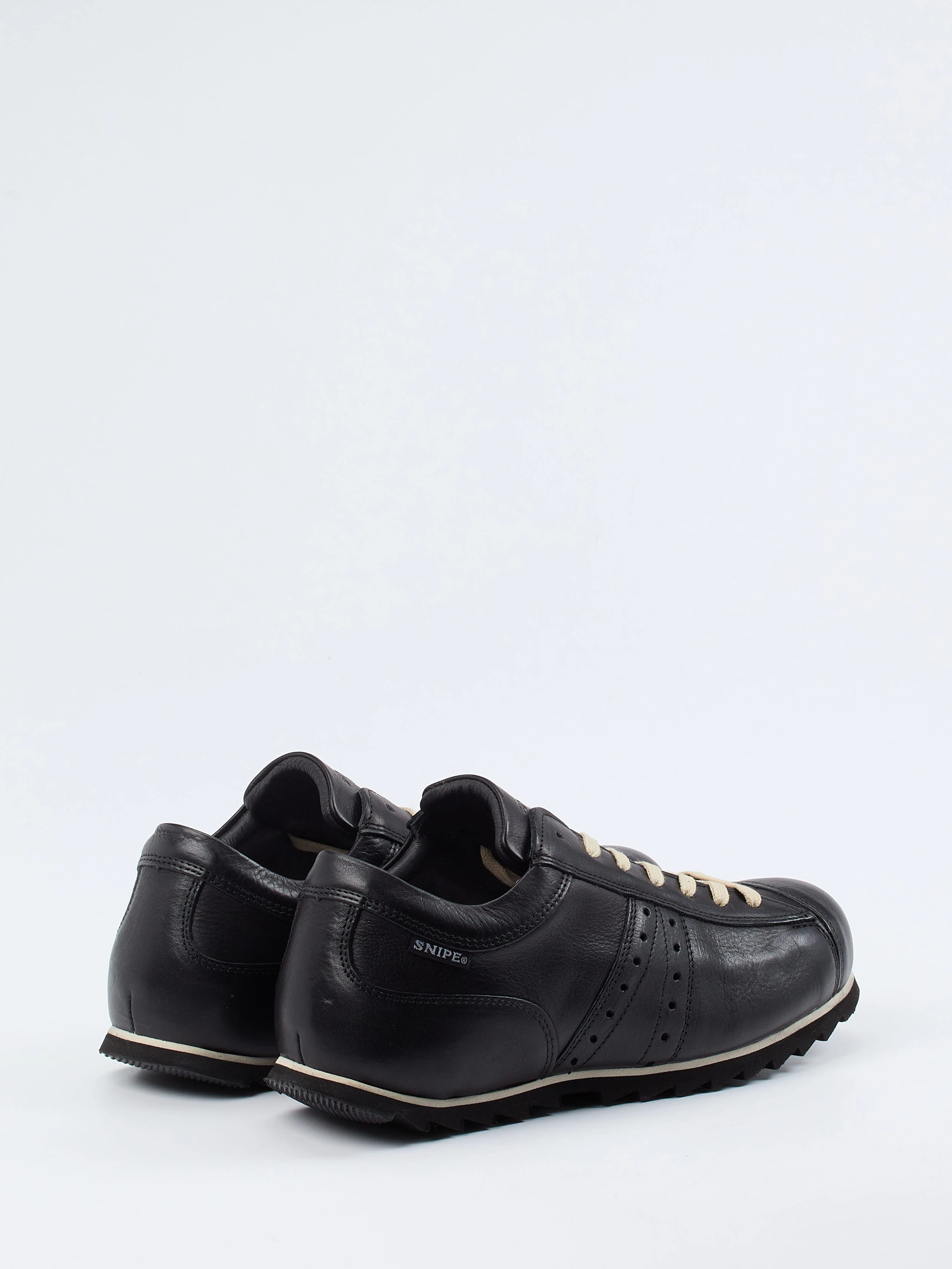Sneaker schwarz 4661009042403