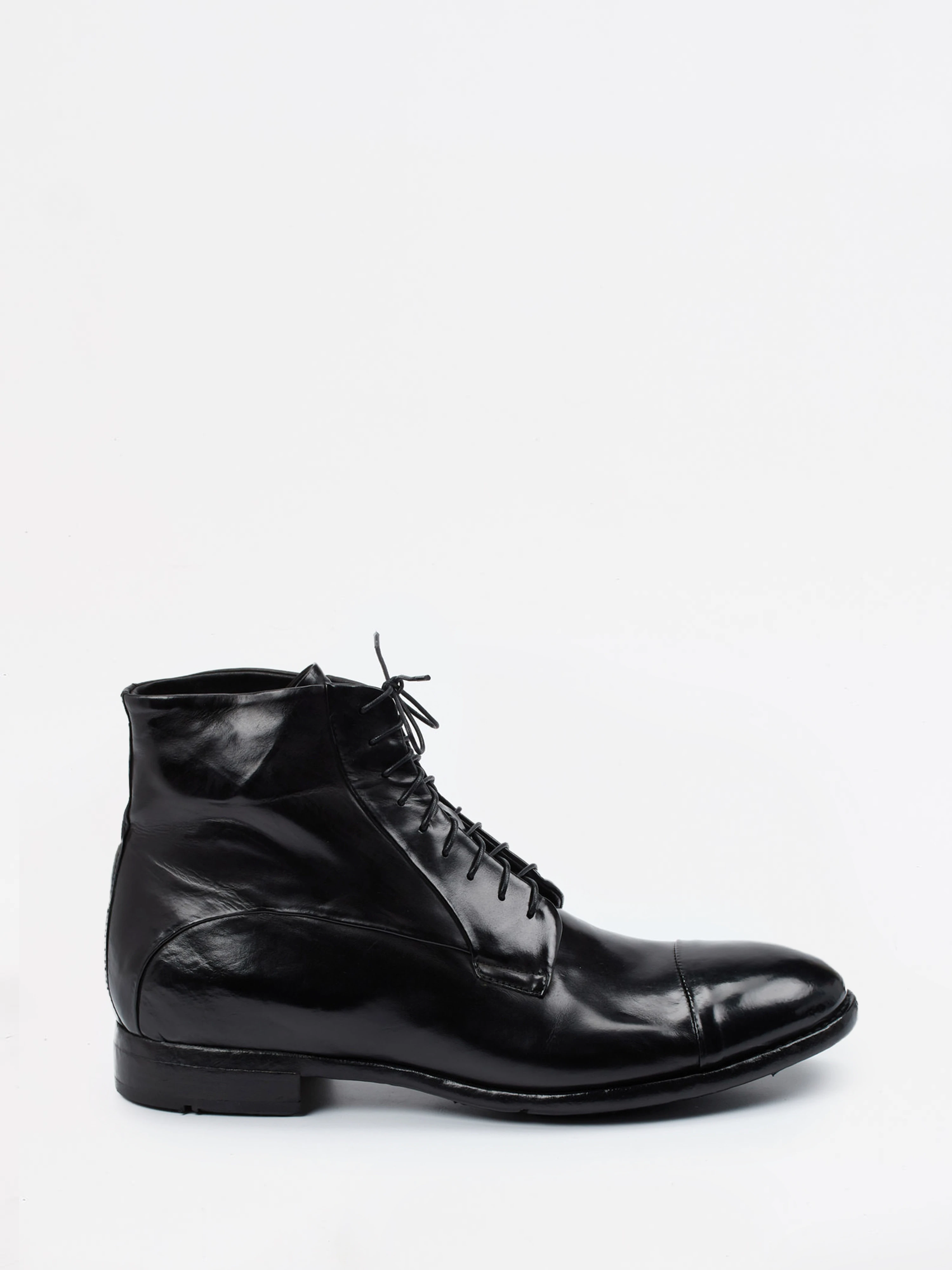 Boots schwarz 4700009000801