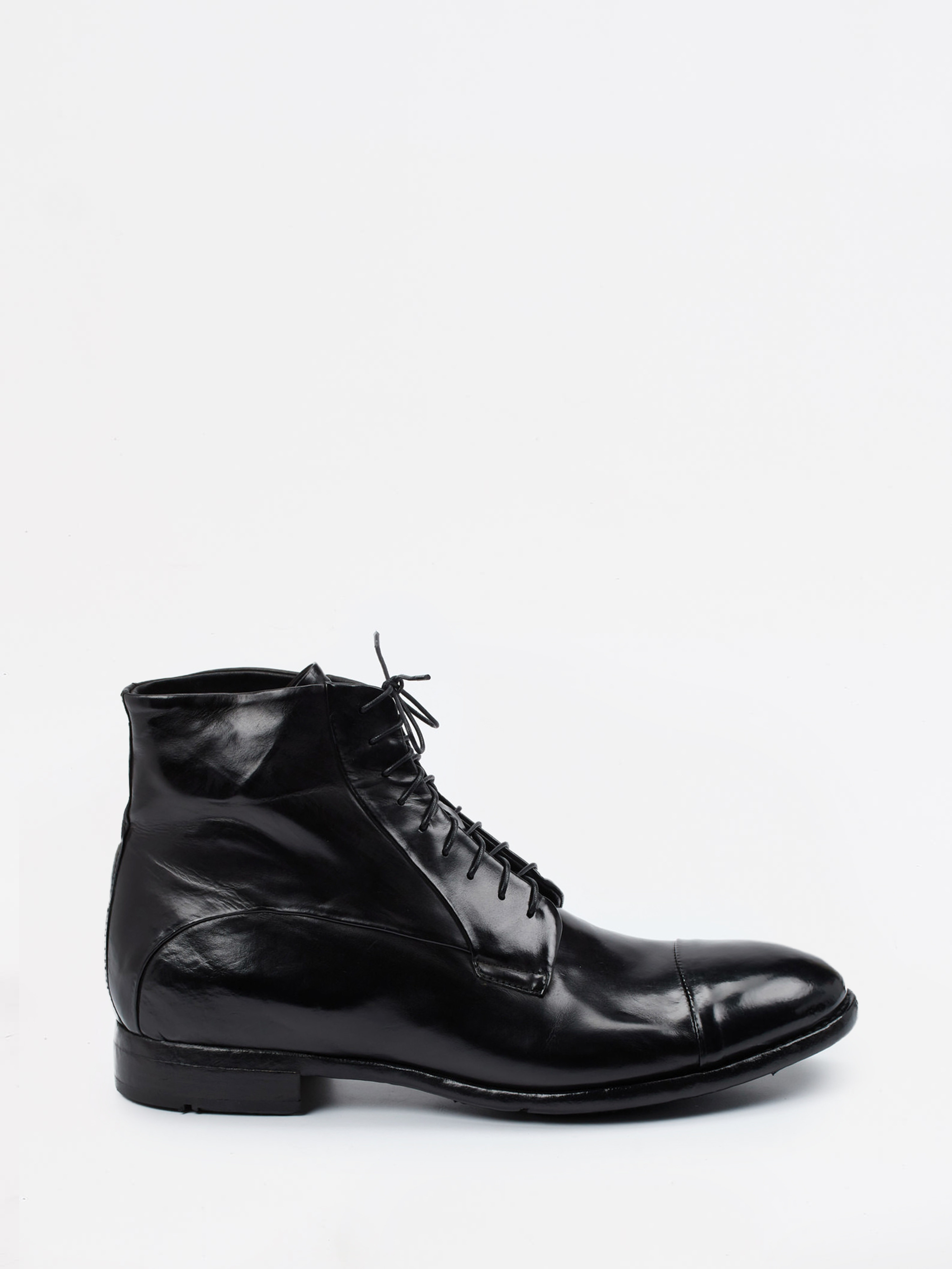 Boots schwarz 4700009000801