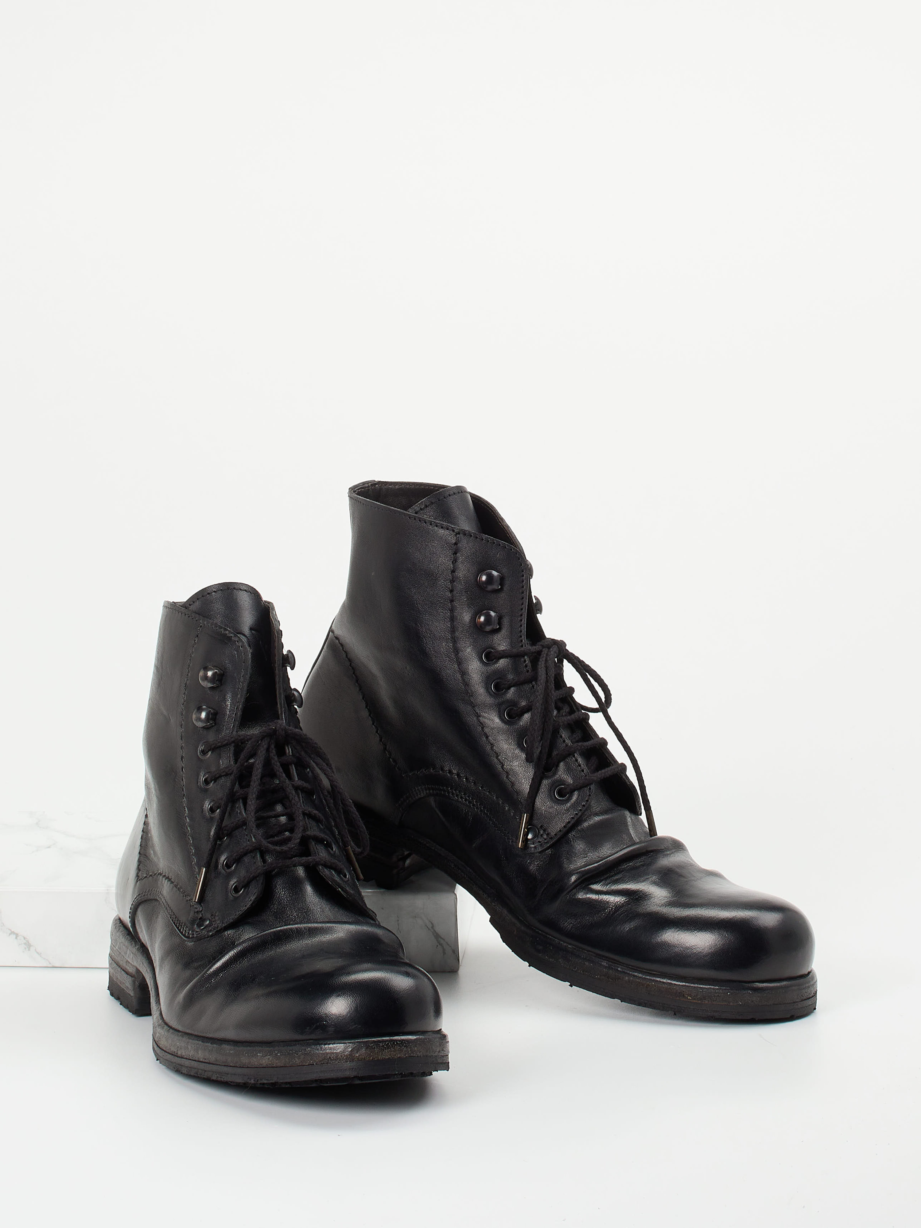 Boots schwarz 4700009000404