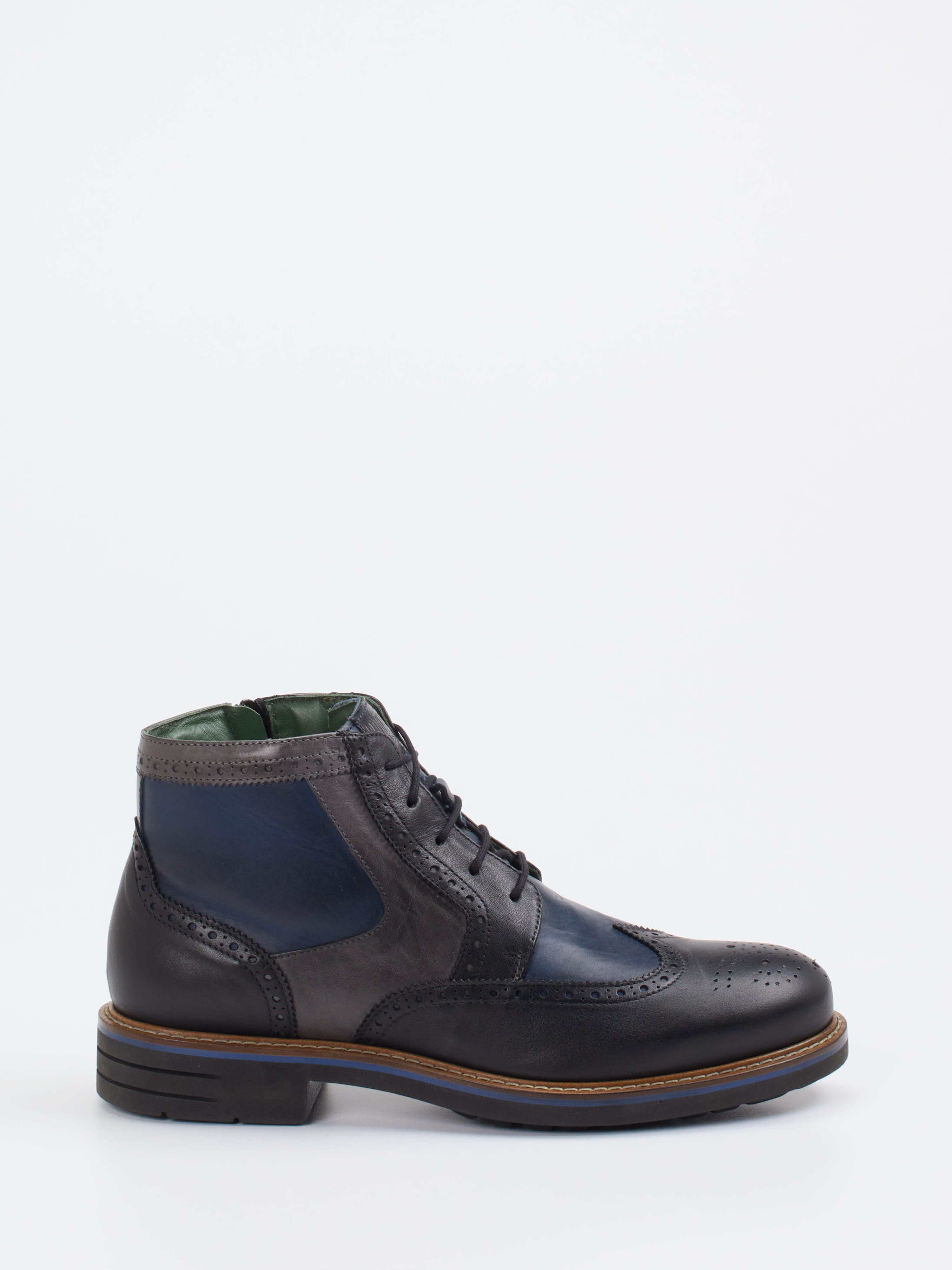 Boots schwarz 4701009061601
