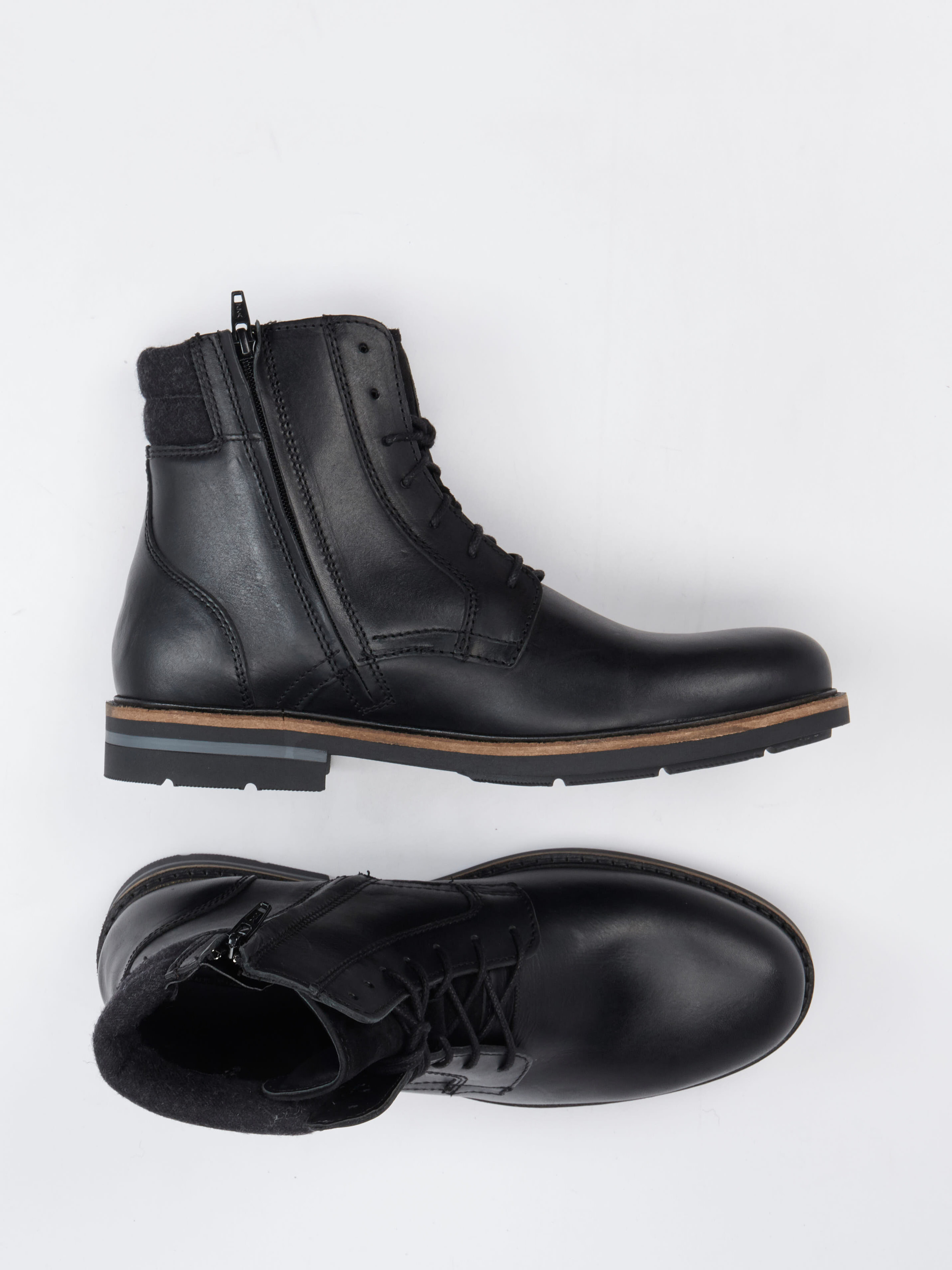 Boots schwarz 4701009063804