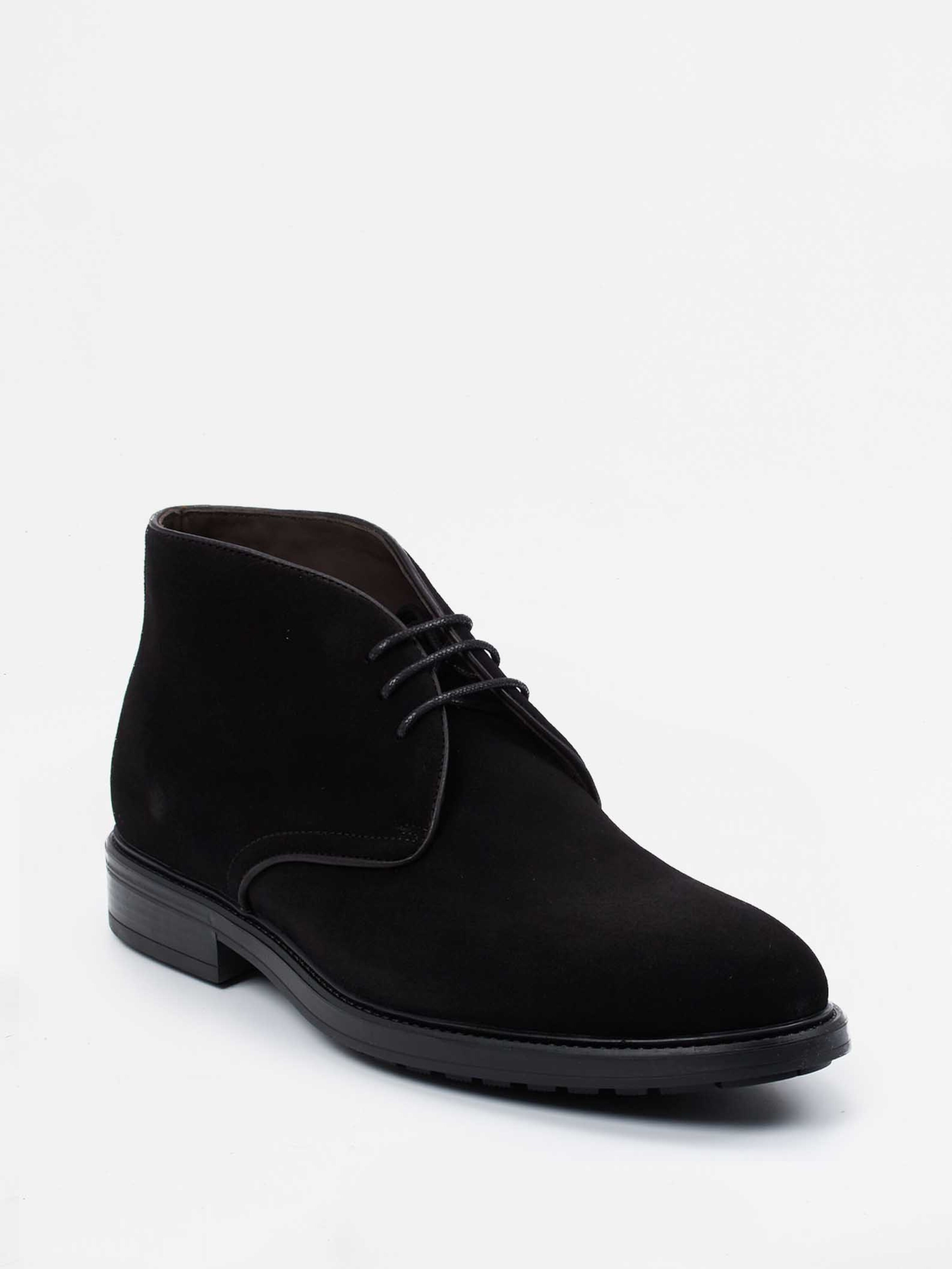 Boots schwarz 4701009064706