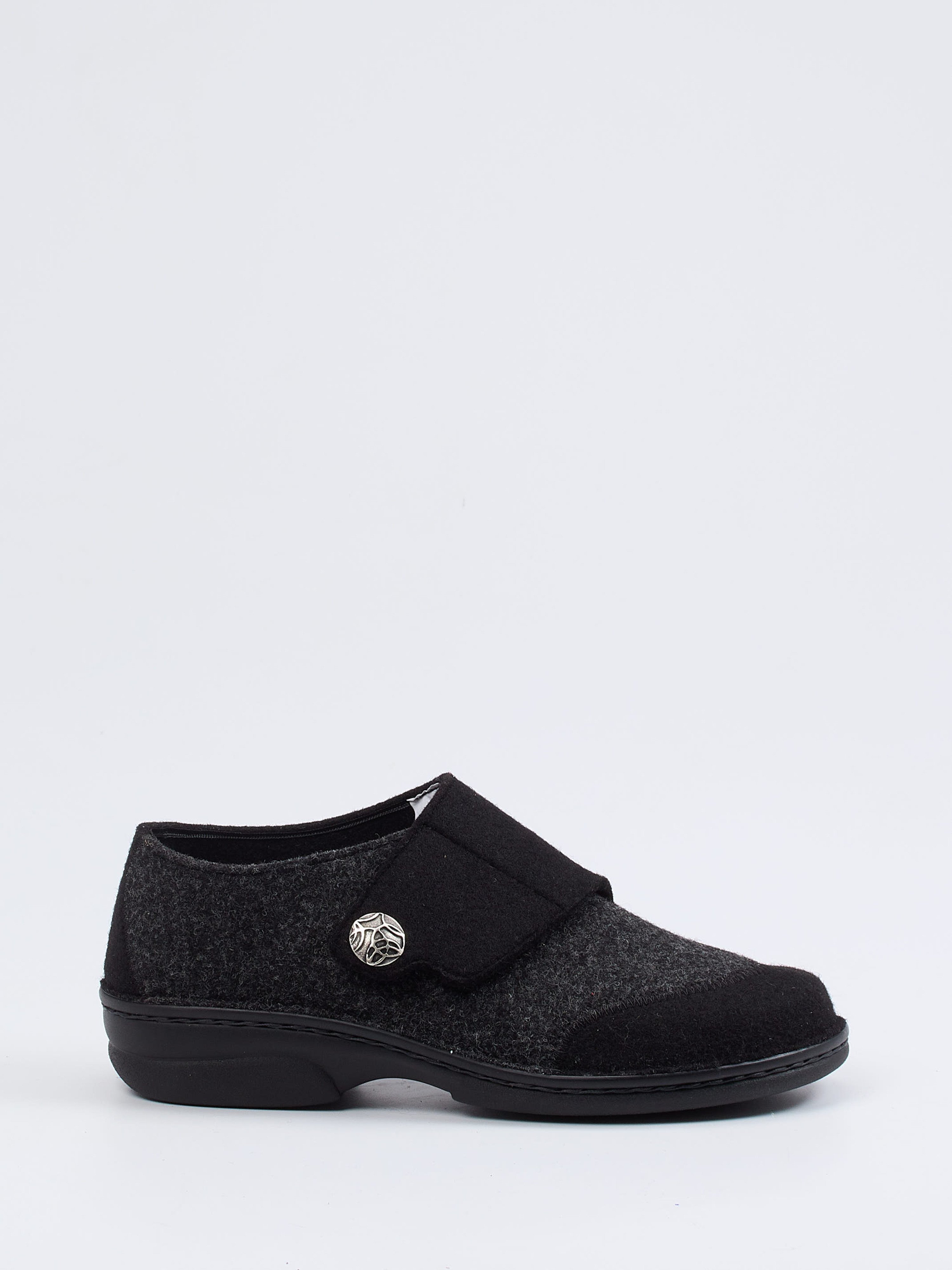 Hausschuh schwarz 7173009000801
