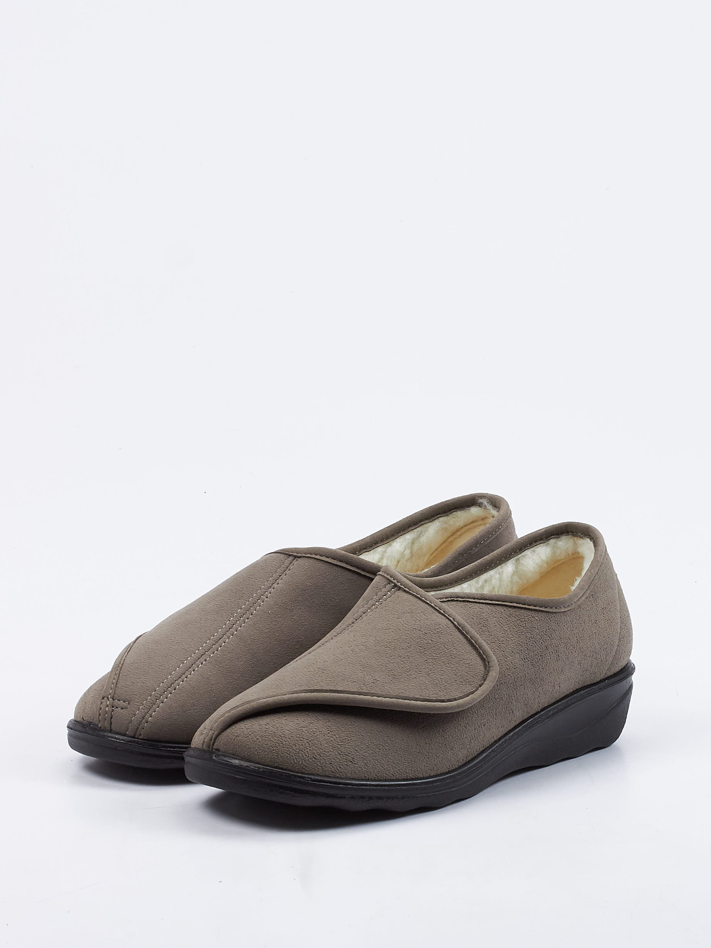 Hausschuh beige 7173399000402