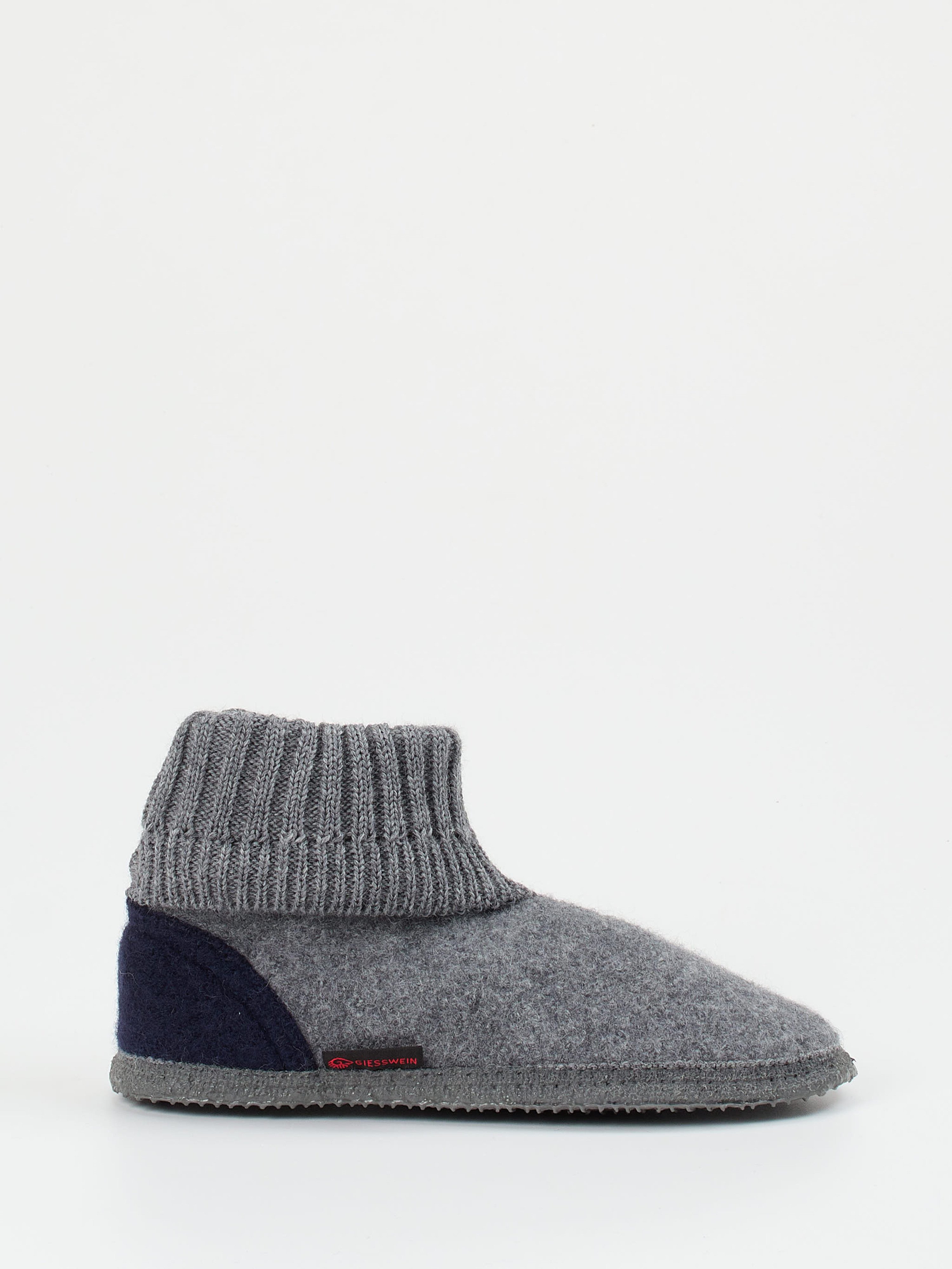 Hausschuh grau 7180401000201