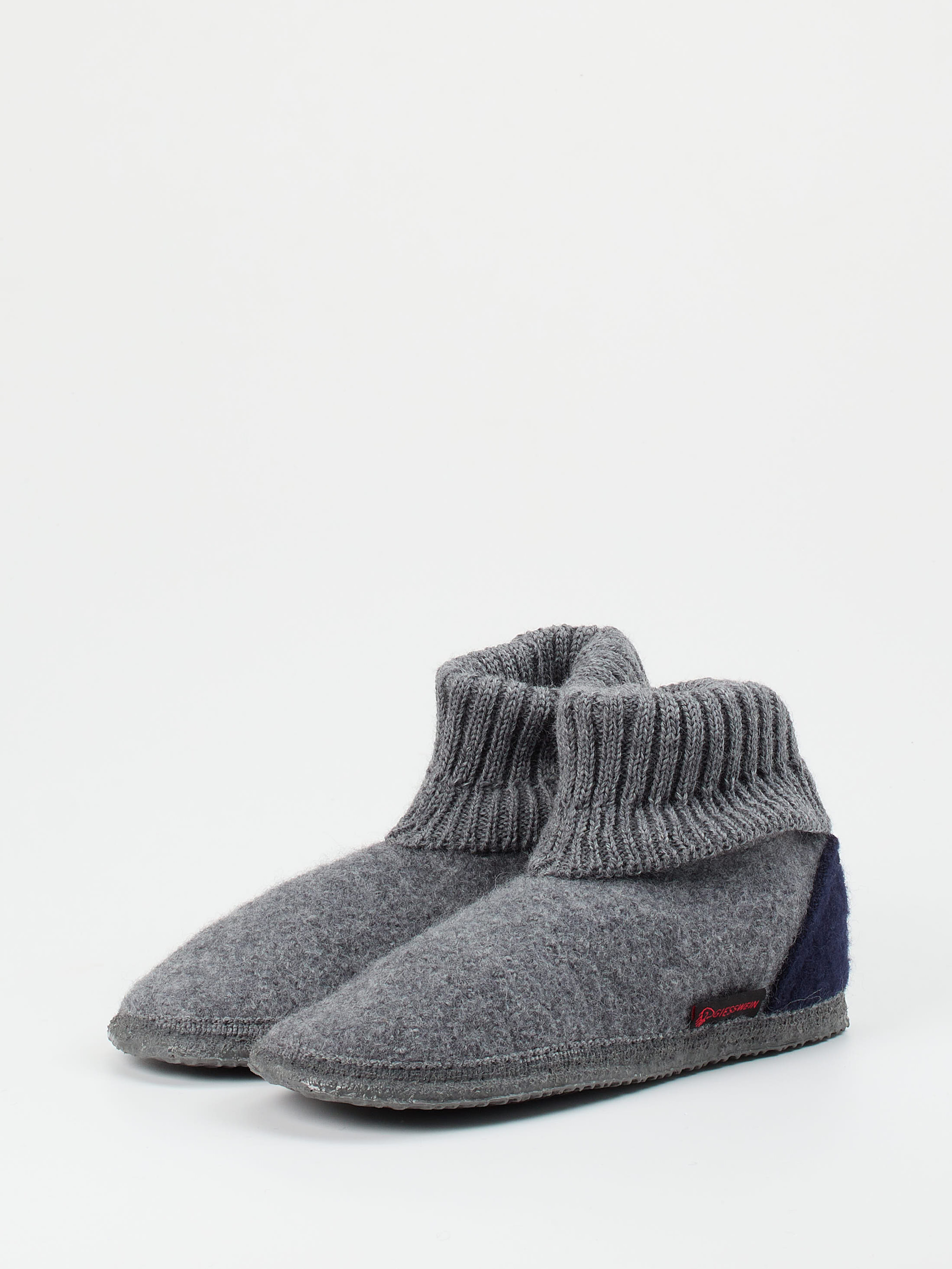 Hausschuh grau 7180401000202