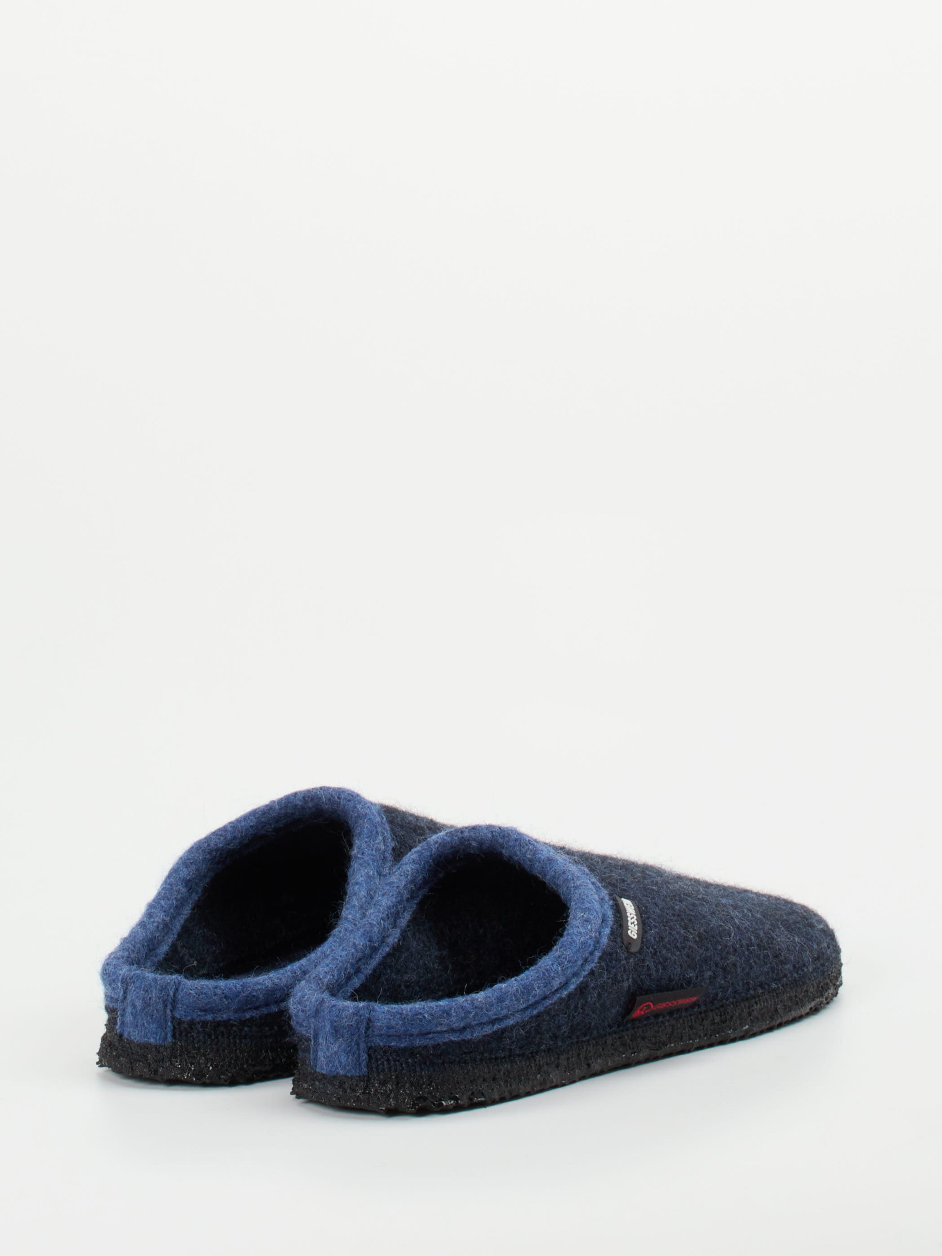 Hausschuh blau 7184109000303