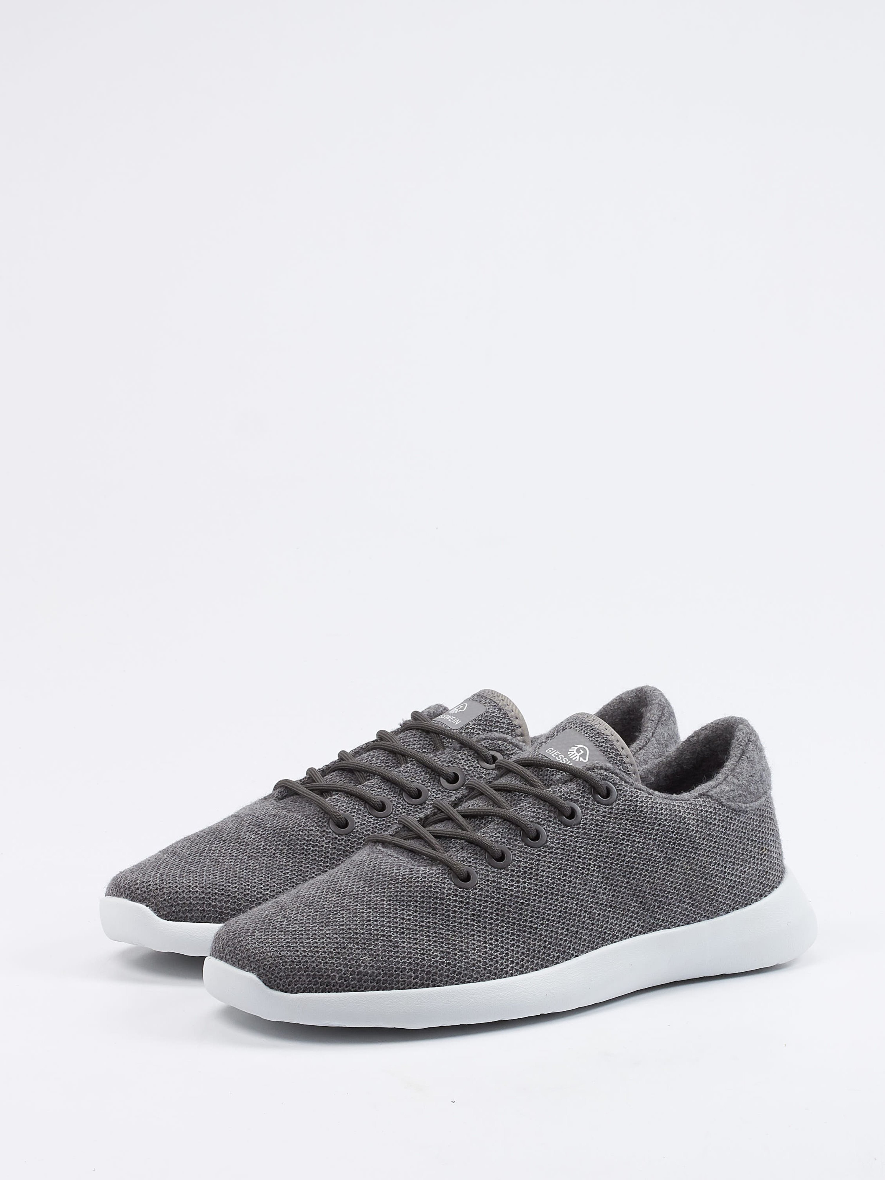 Sneaker grau 7413409000402