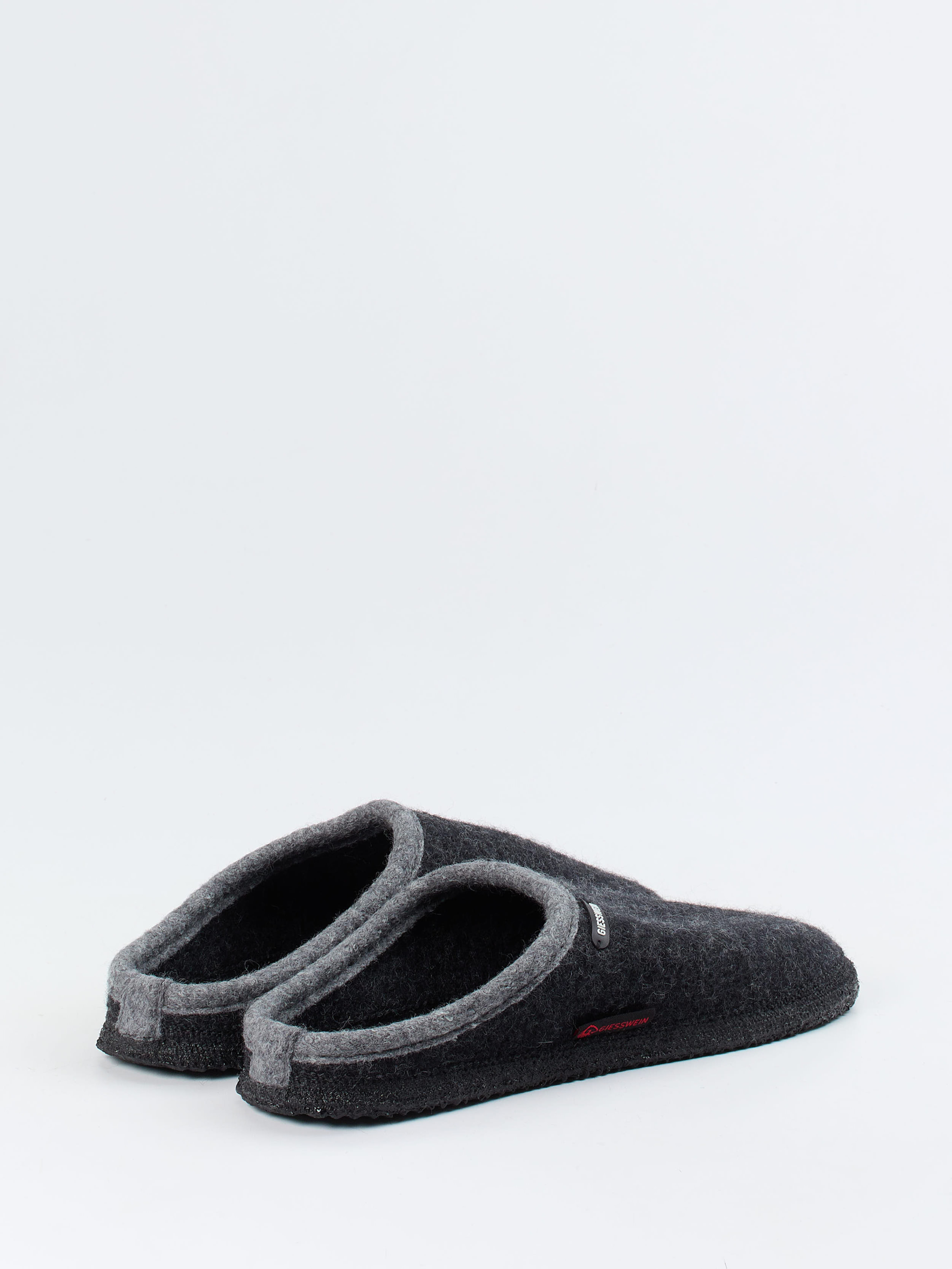 Hausschuh grau 7484409000503