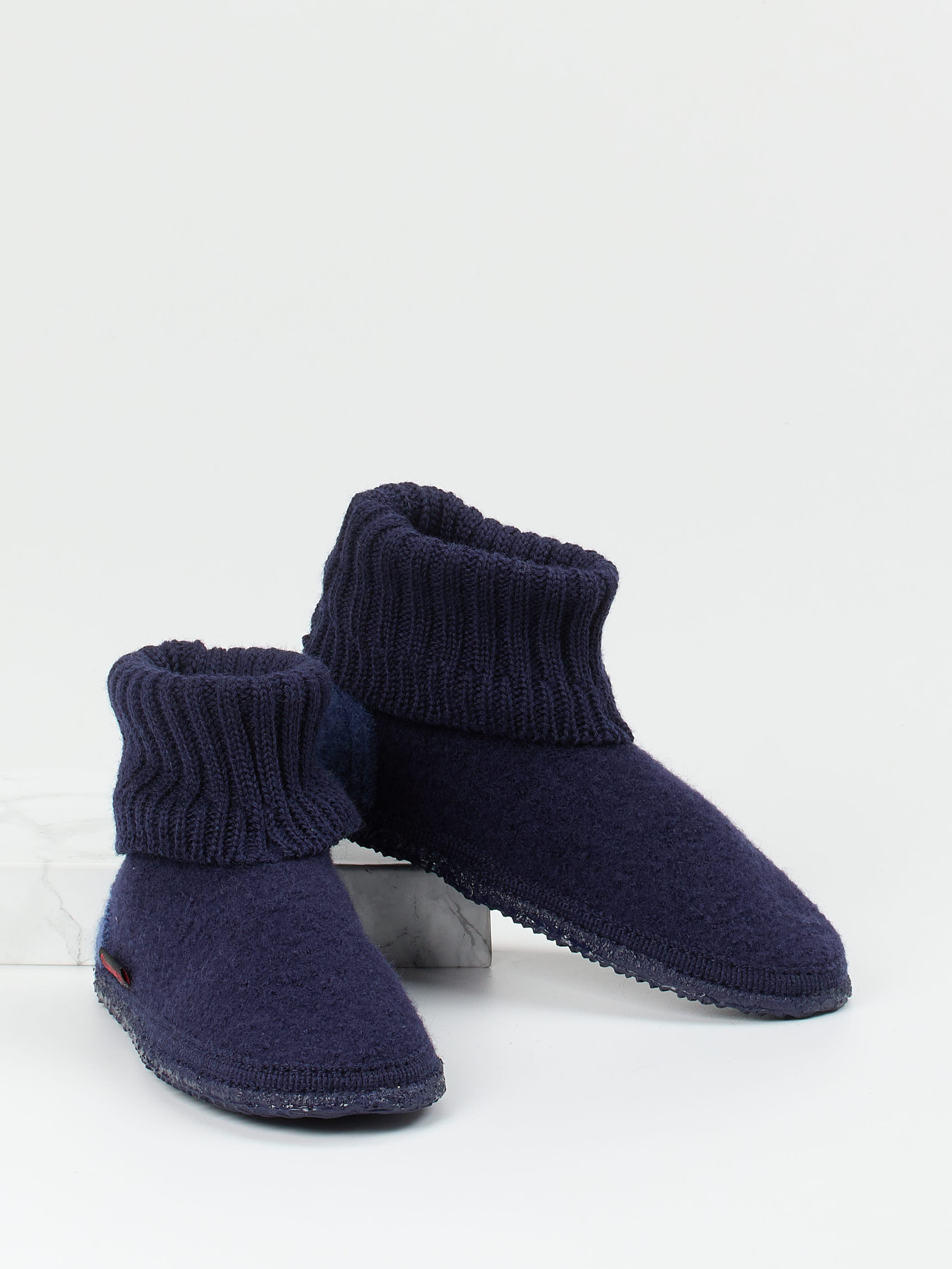 Hausschuh blau 7680101000104