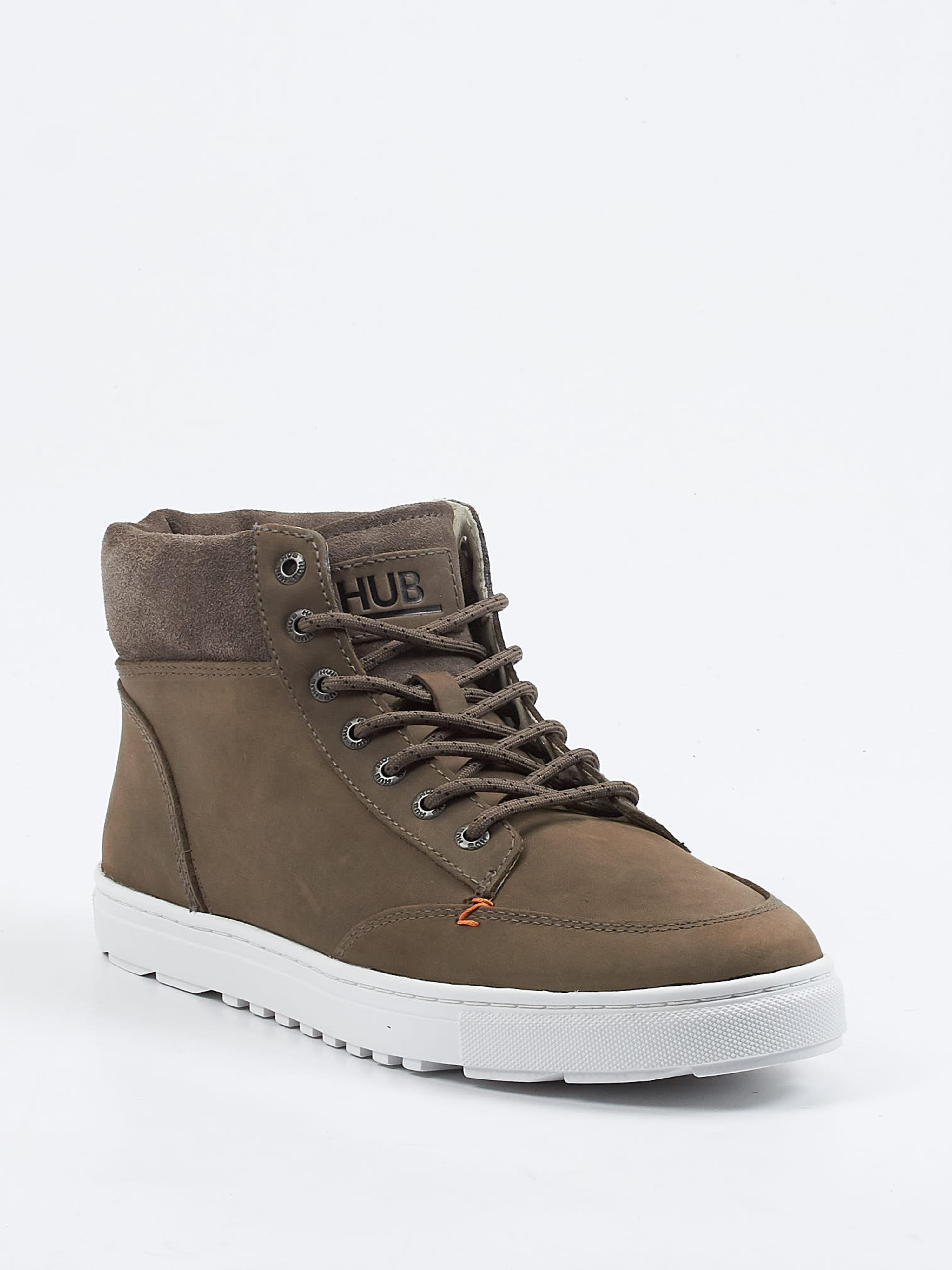 Sneaker high