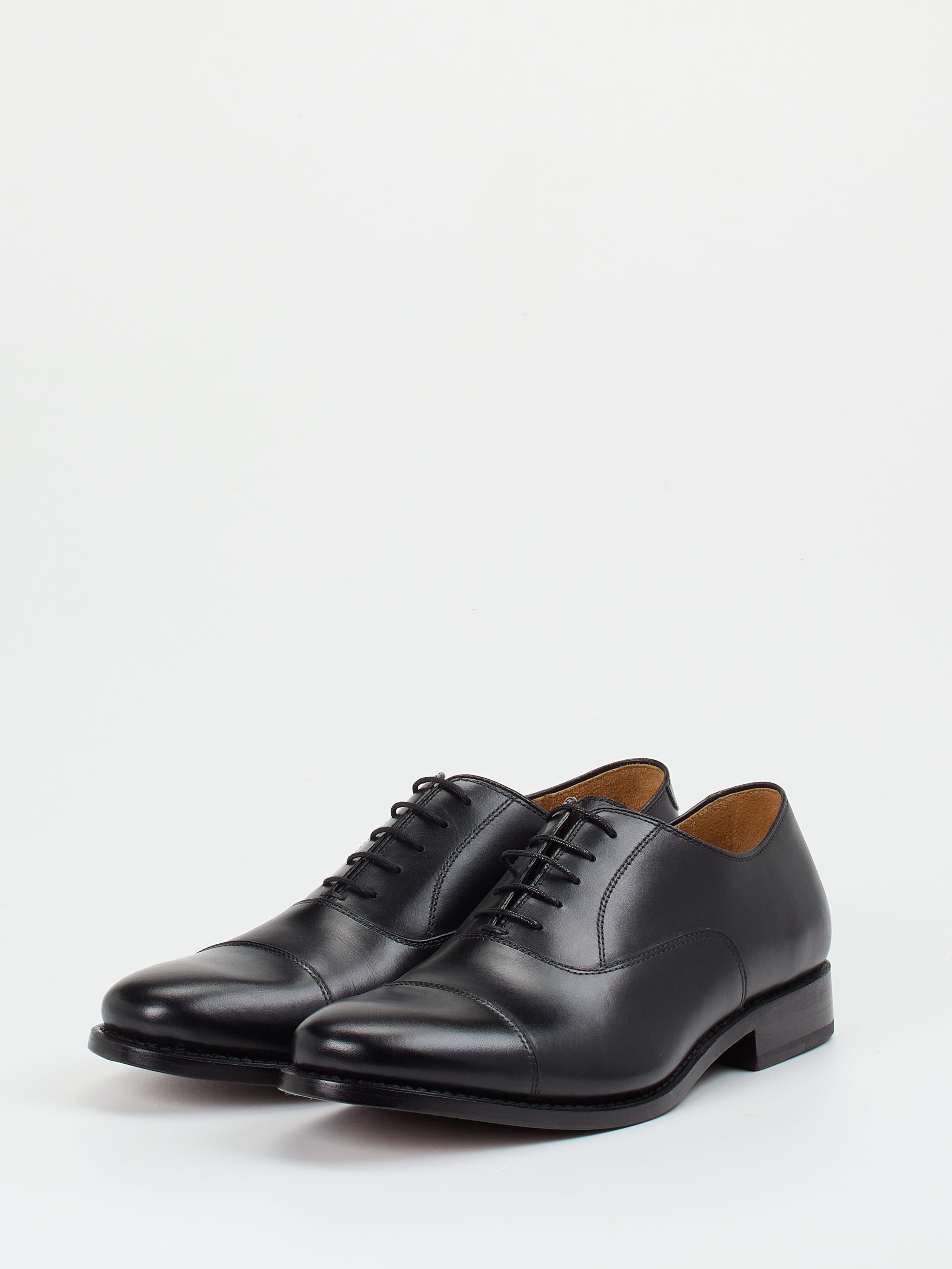 Schnürschuh schwarz 4601009100402