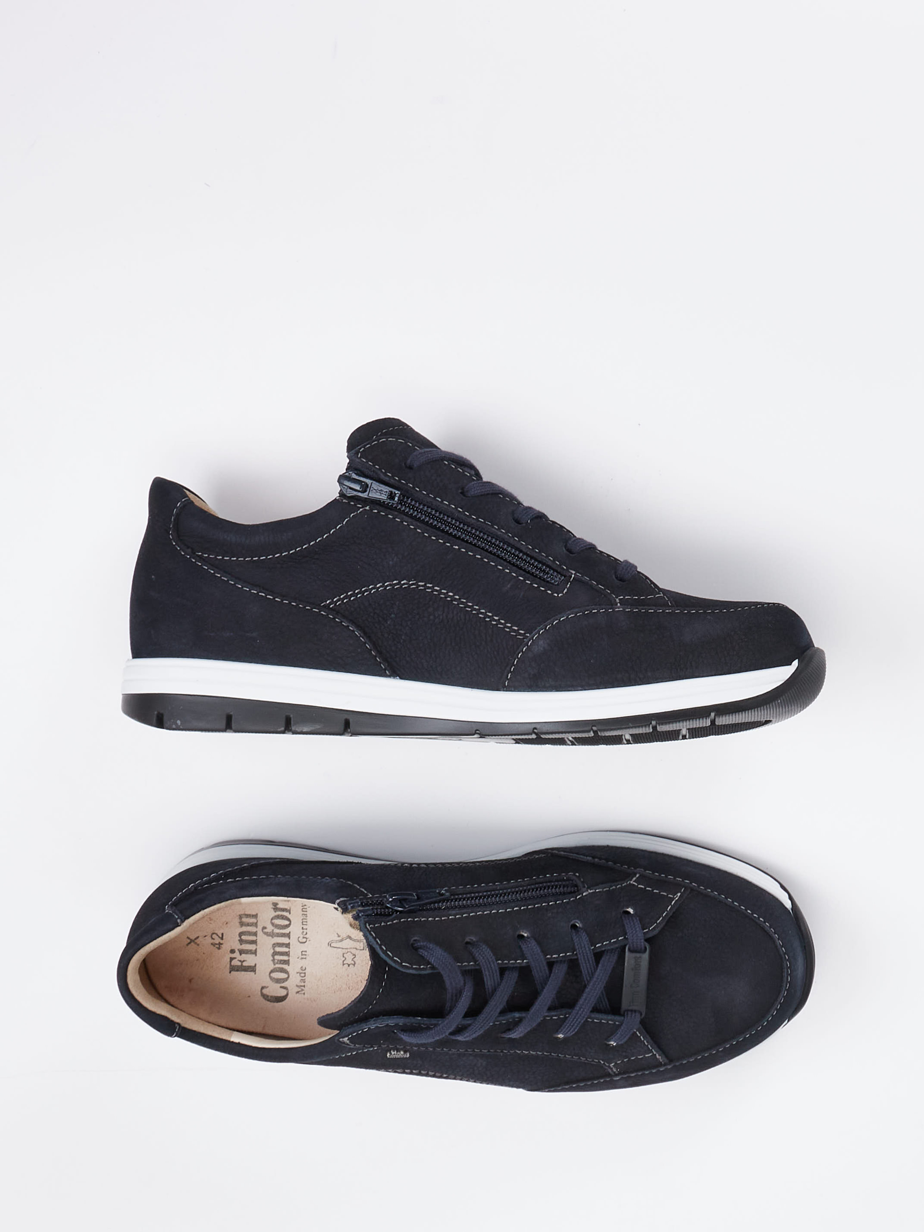 Schnürschuh blau 4651109004404
