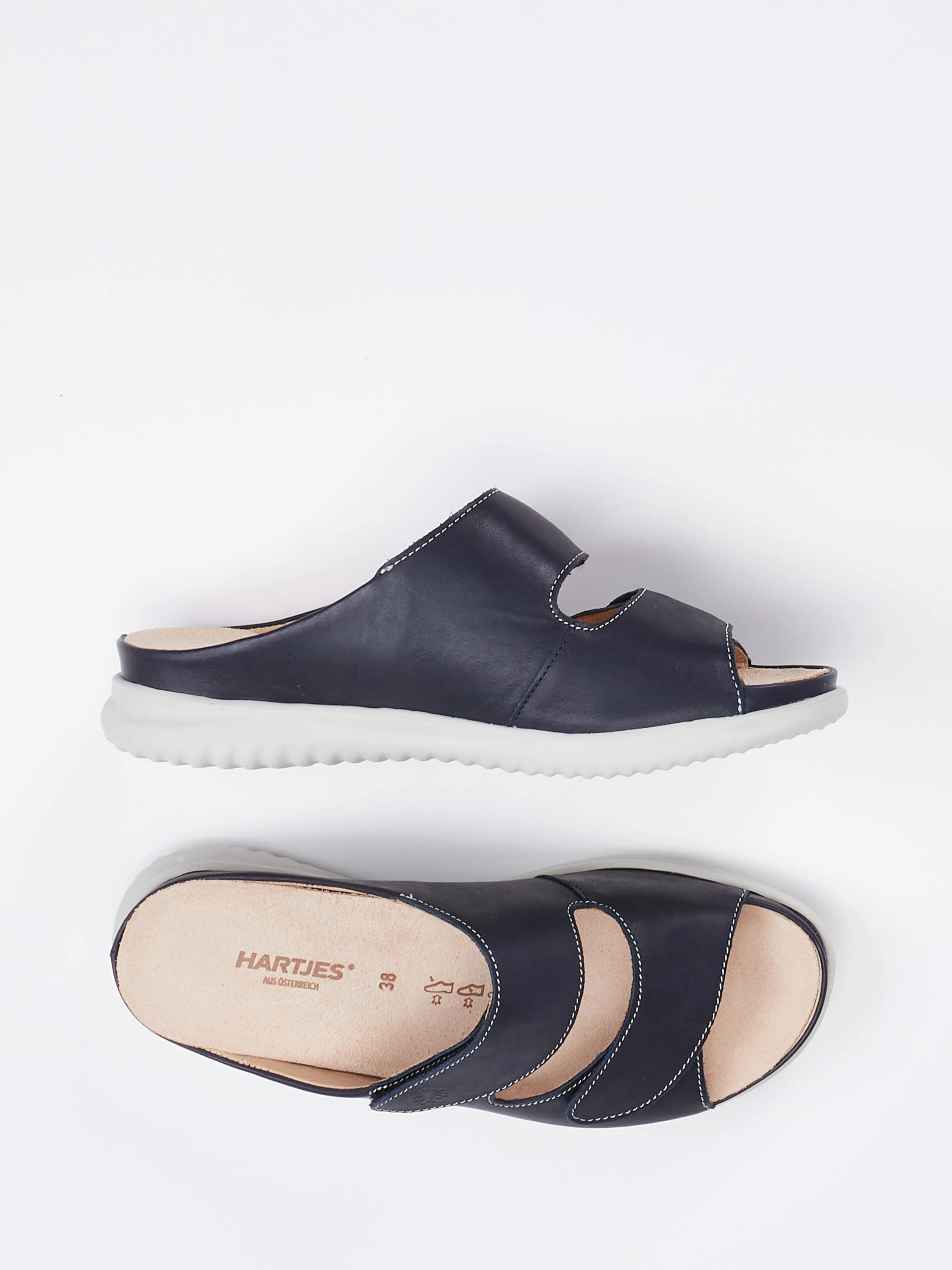 Pantolette blau 2151109003304