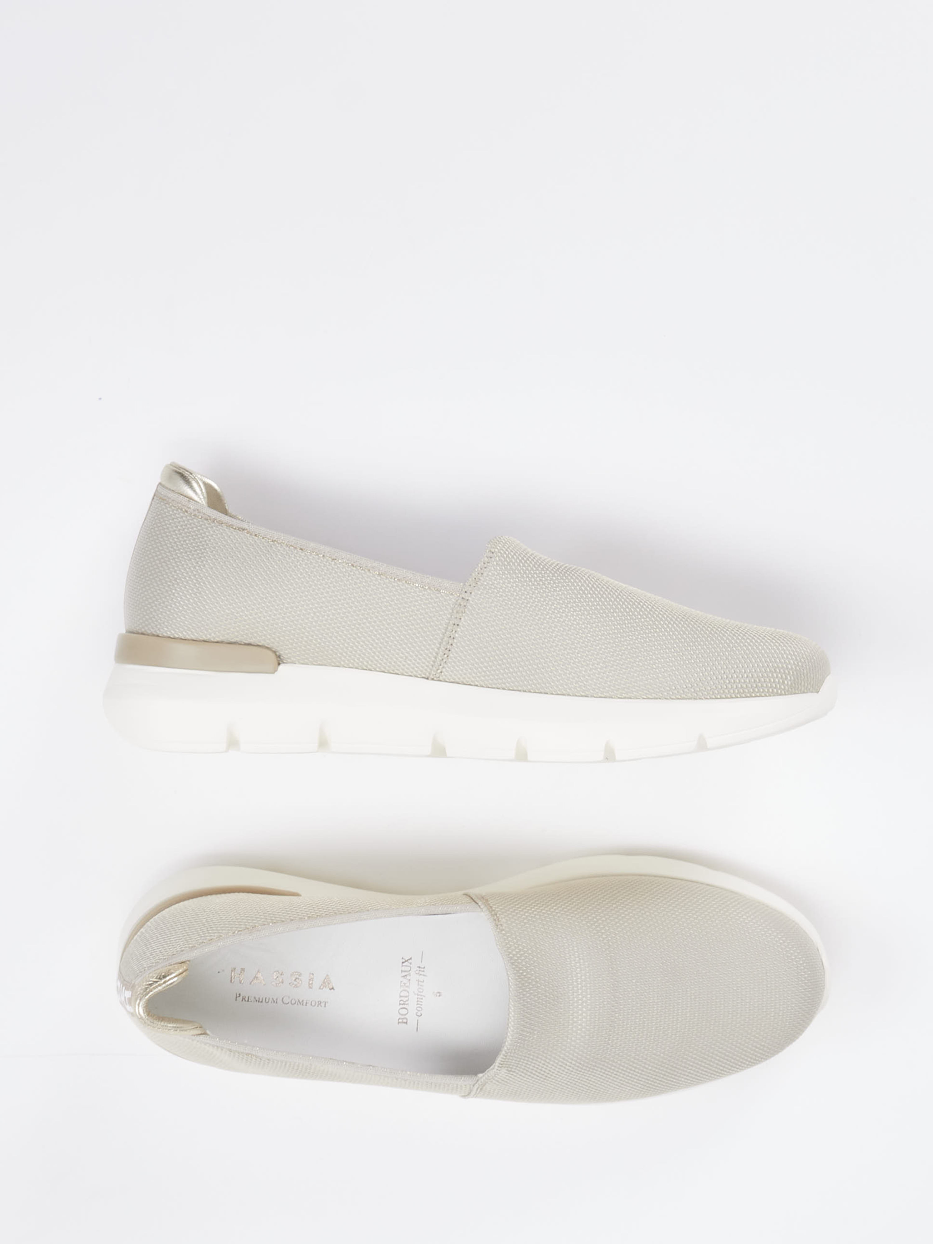 Slipper beige 2561369000204