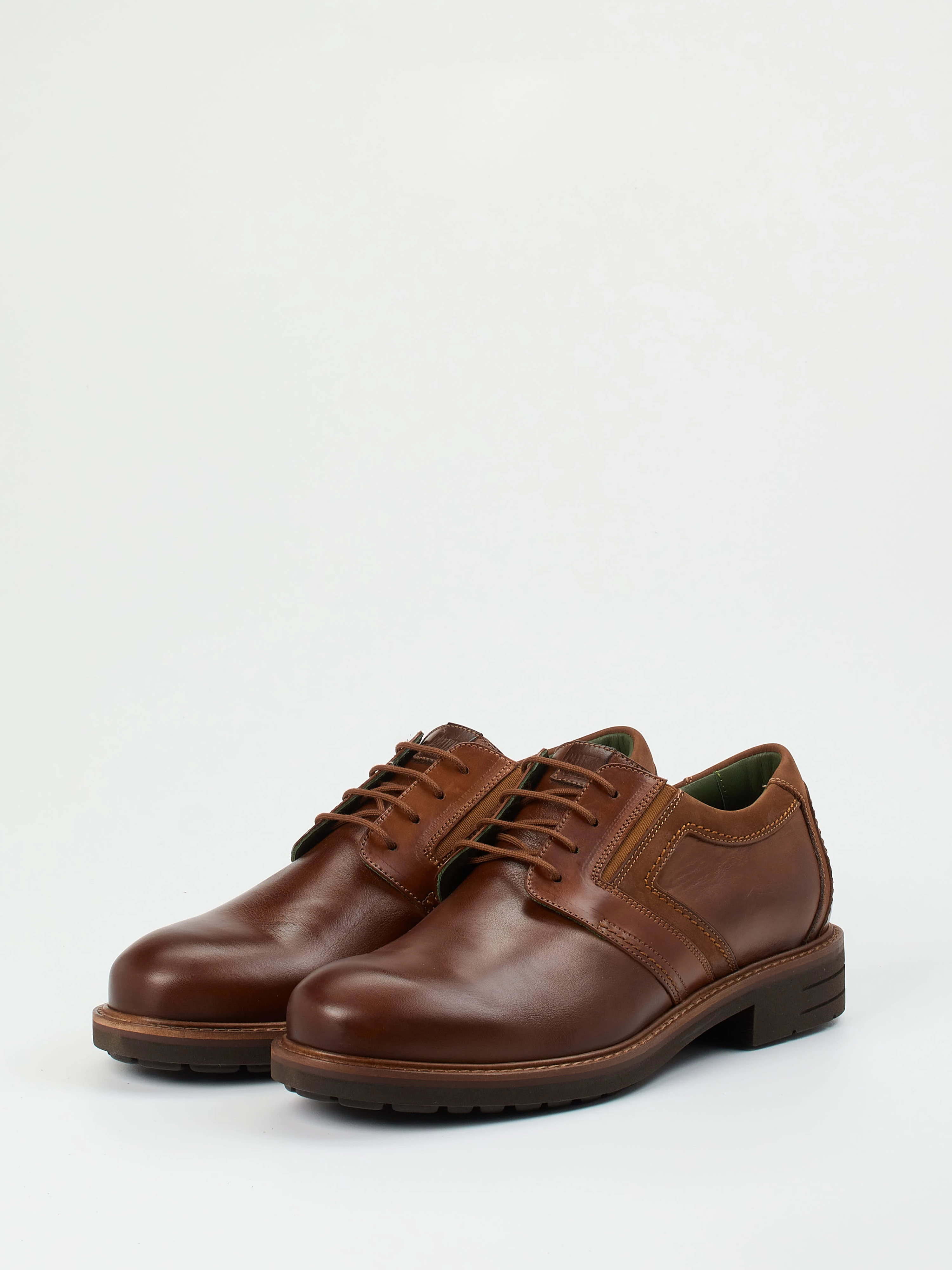 Schnürschuh