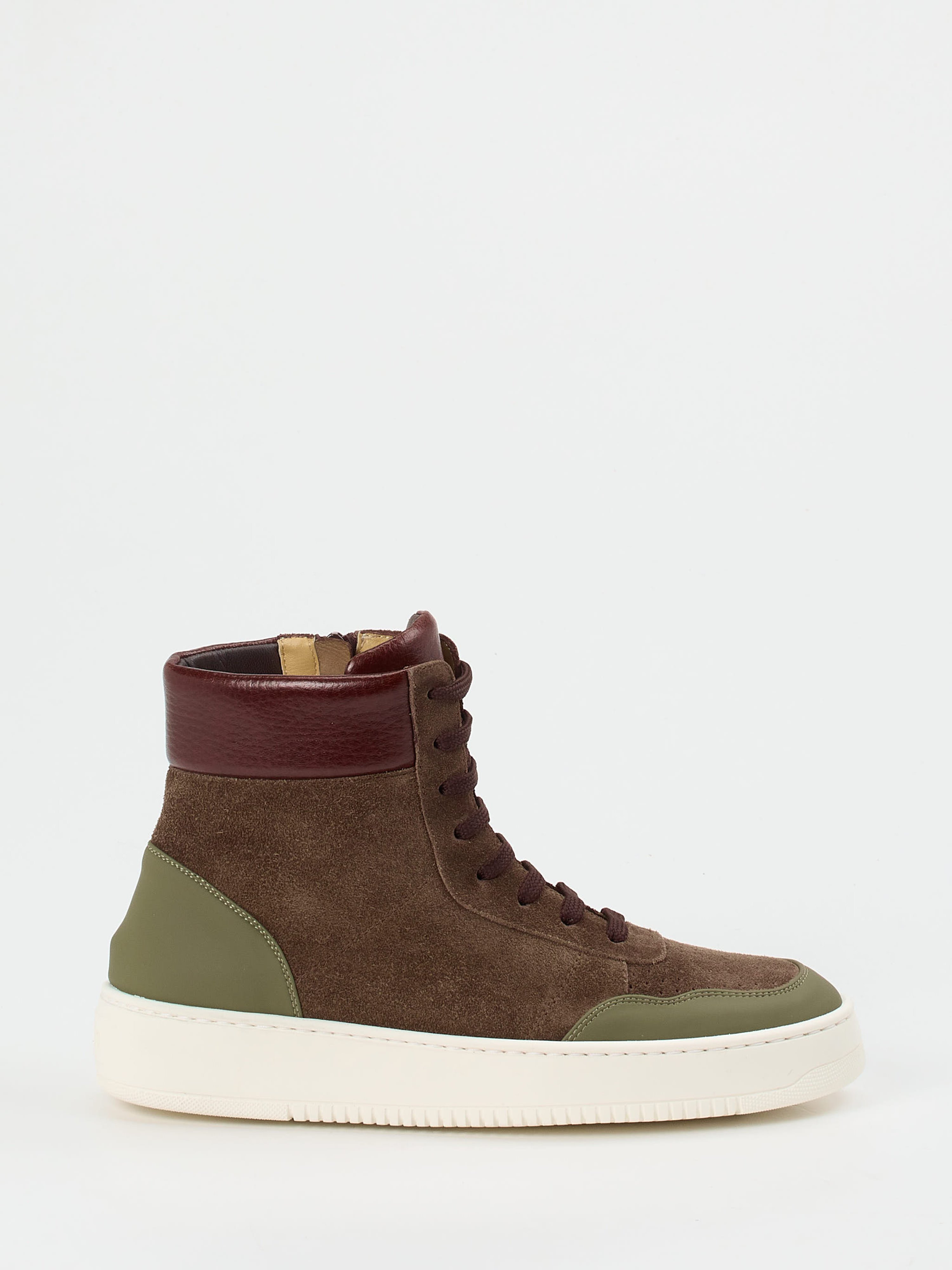Sneaker High braun 1673269000201