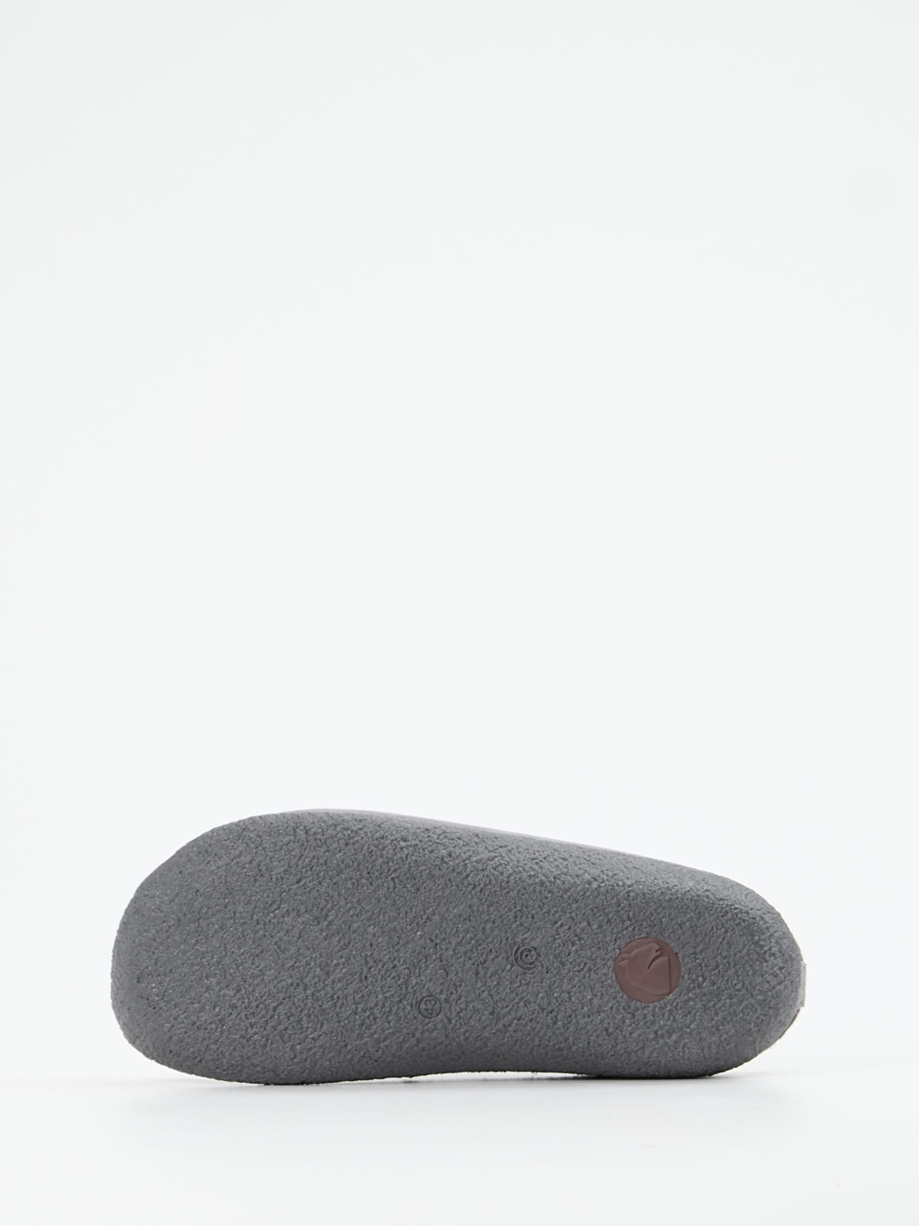 Pantolette grau 7463459001005