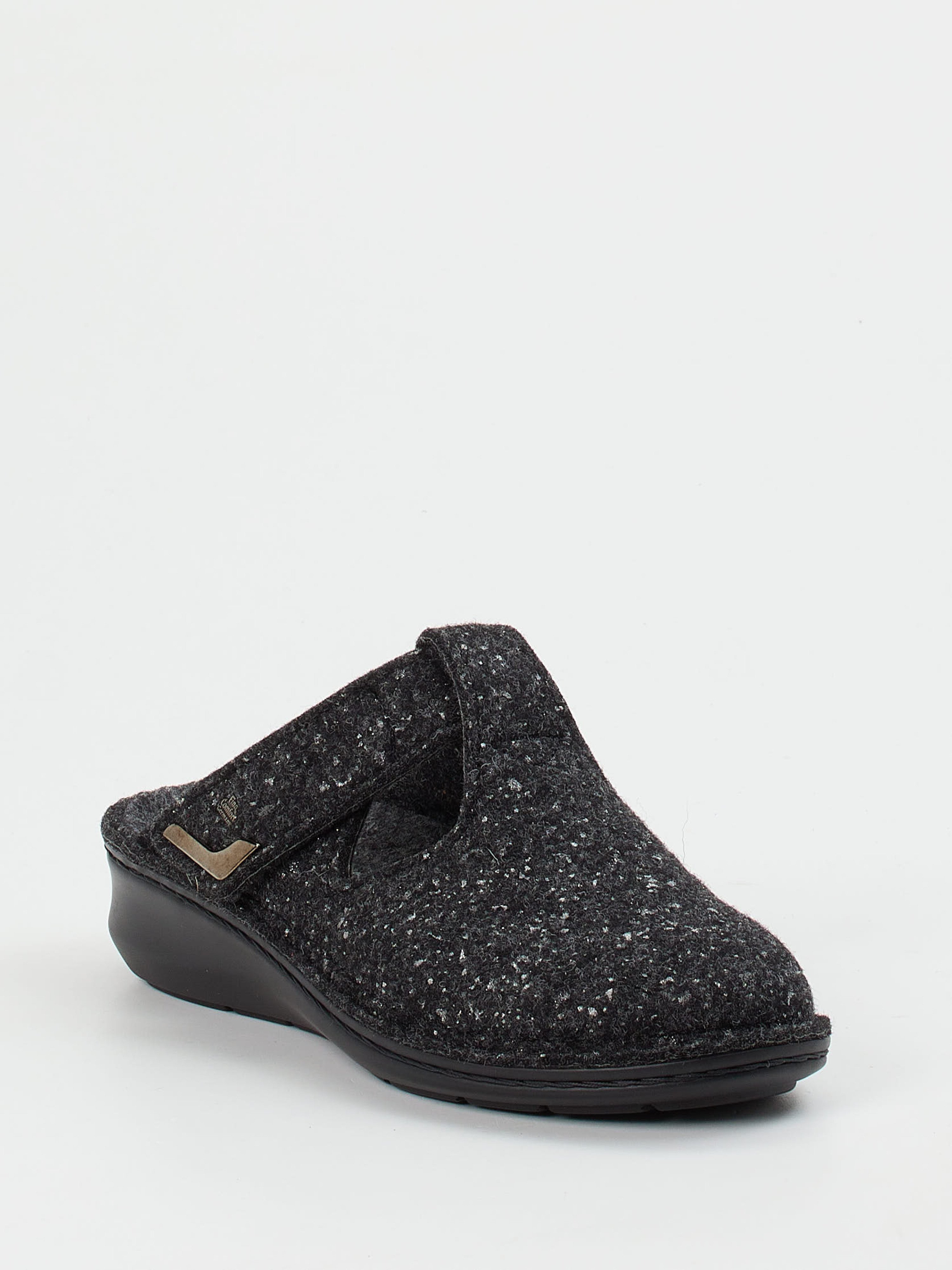 Hausschuh grau 7163409010906