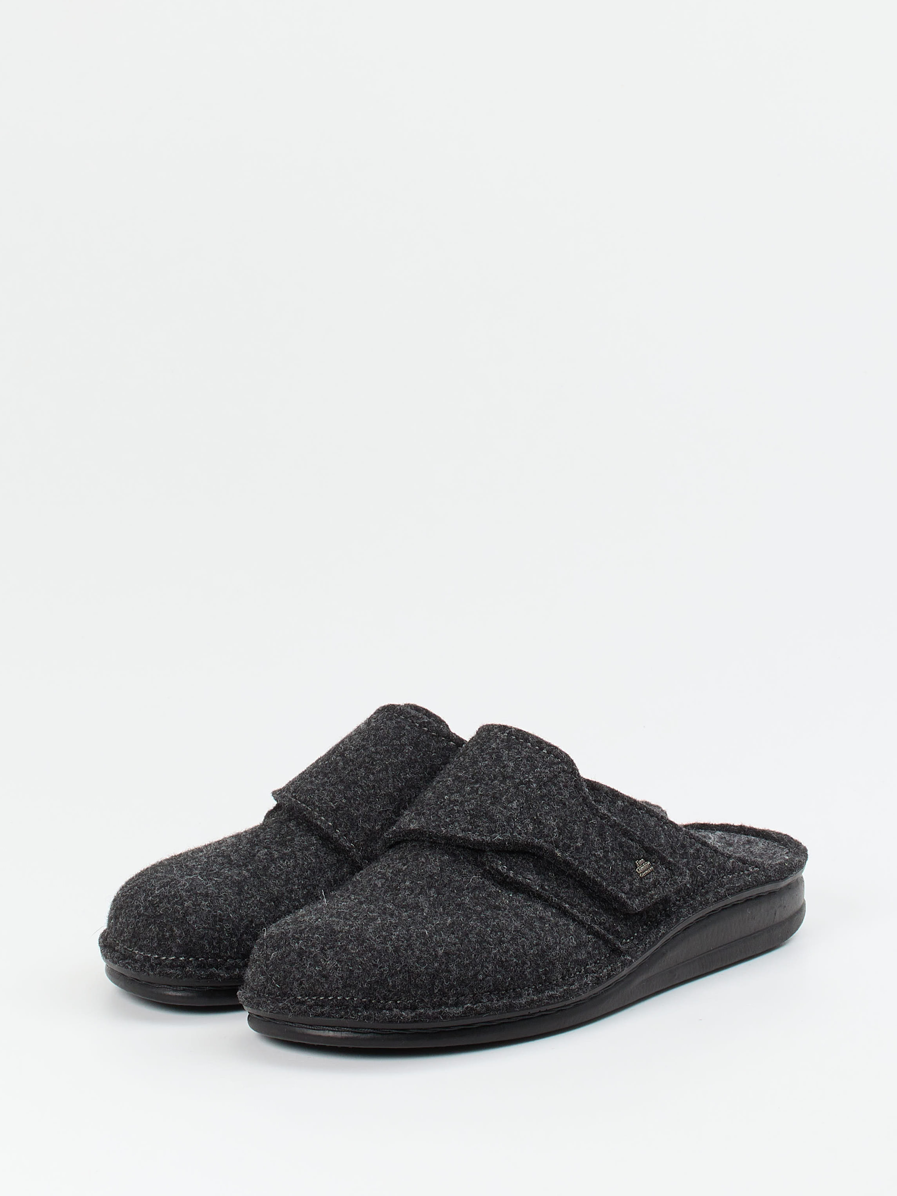 Pantolette TIROL grau 7163409010602