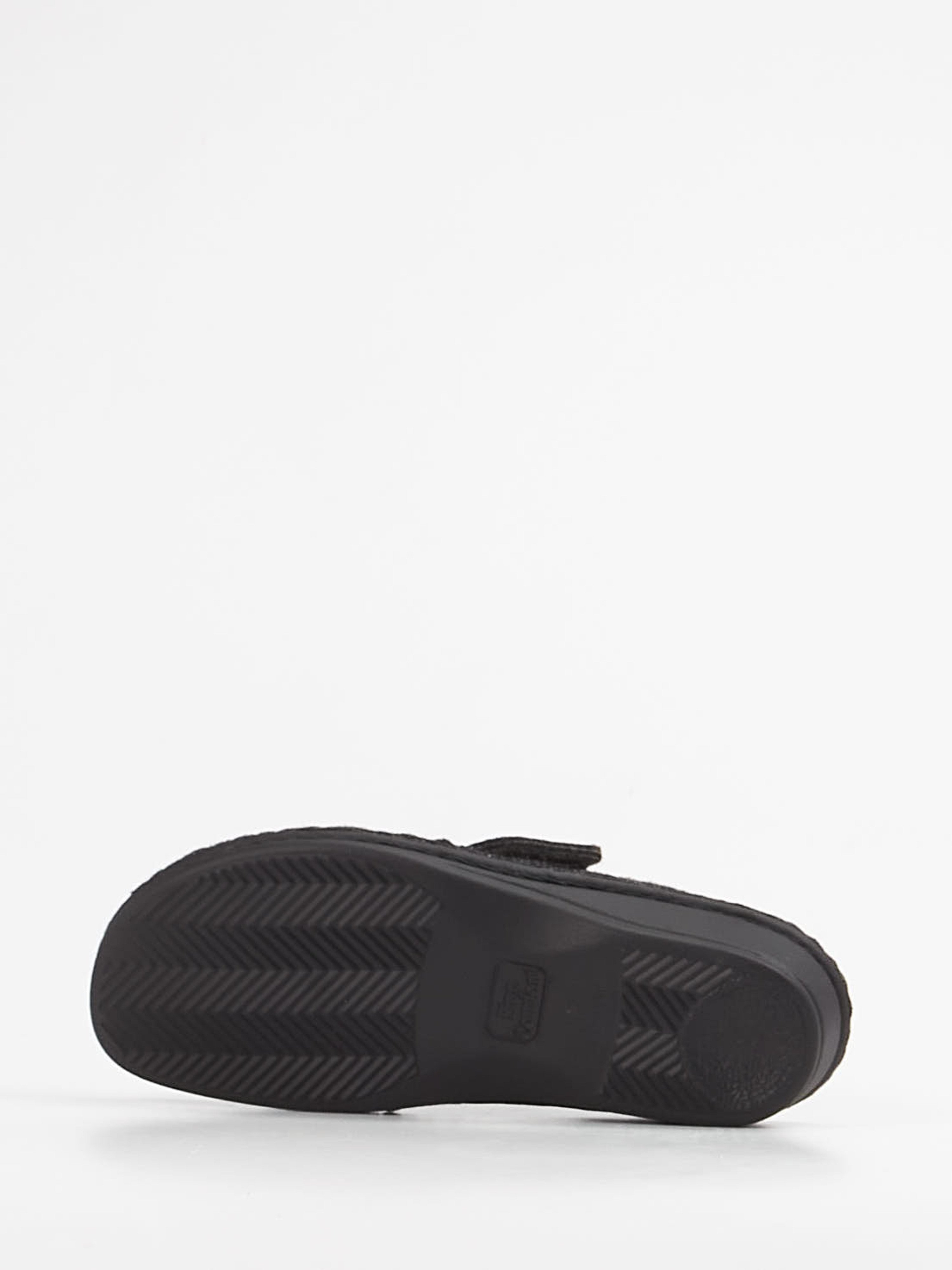 Pantolette grau 7163409010805