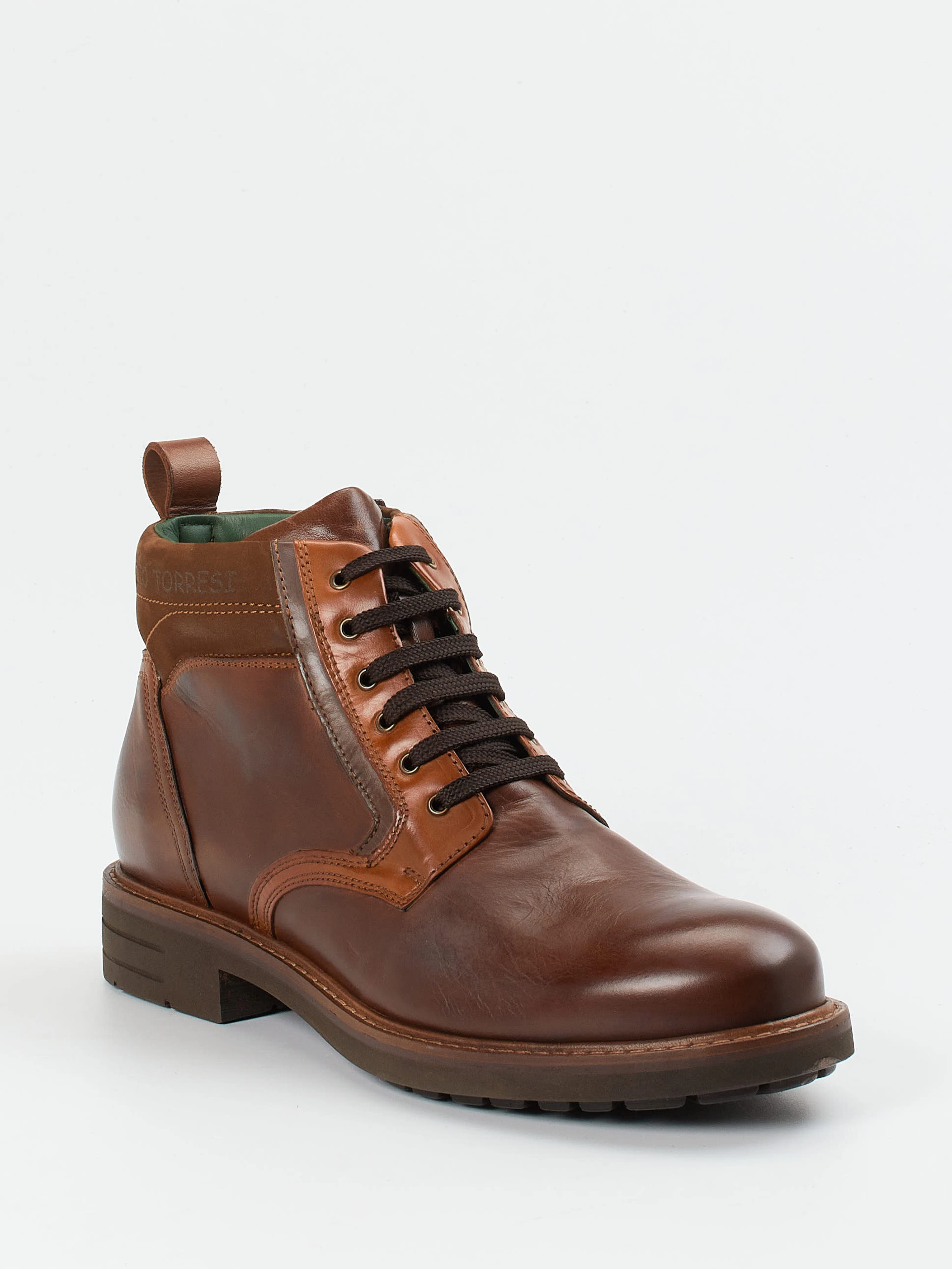 Boots braun 4701229058106