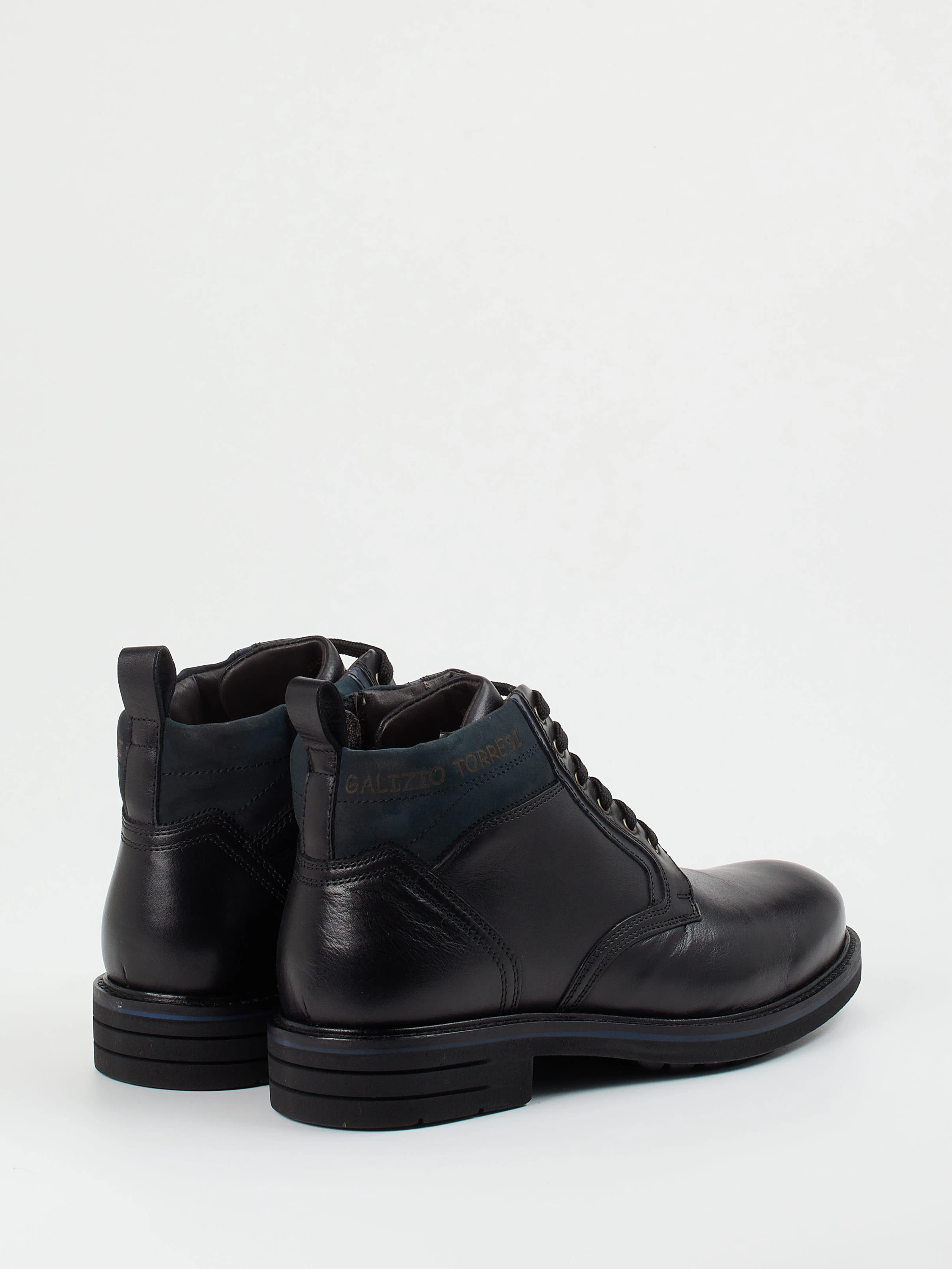 Boots schwarz 4801009053203