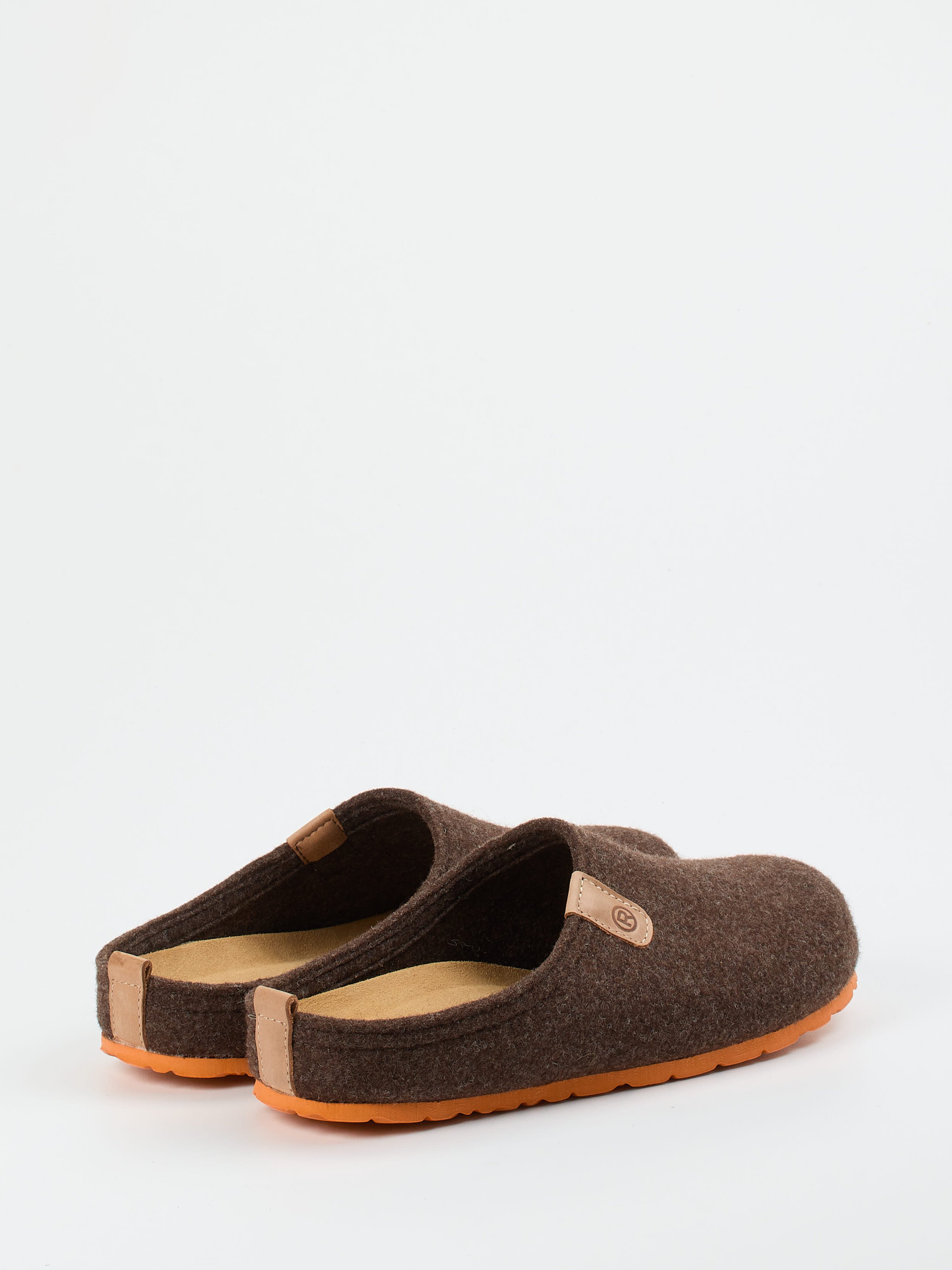 Hausschuh braun 7463209003203