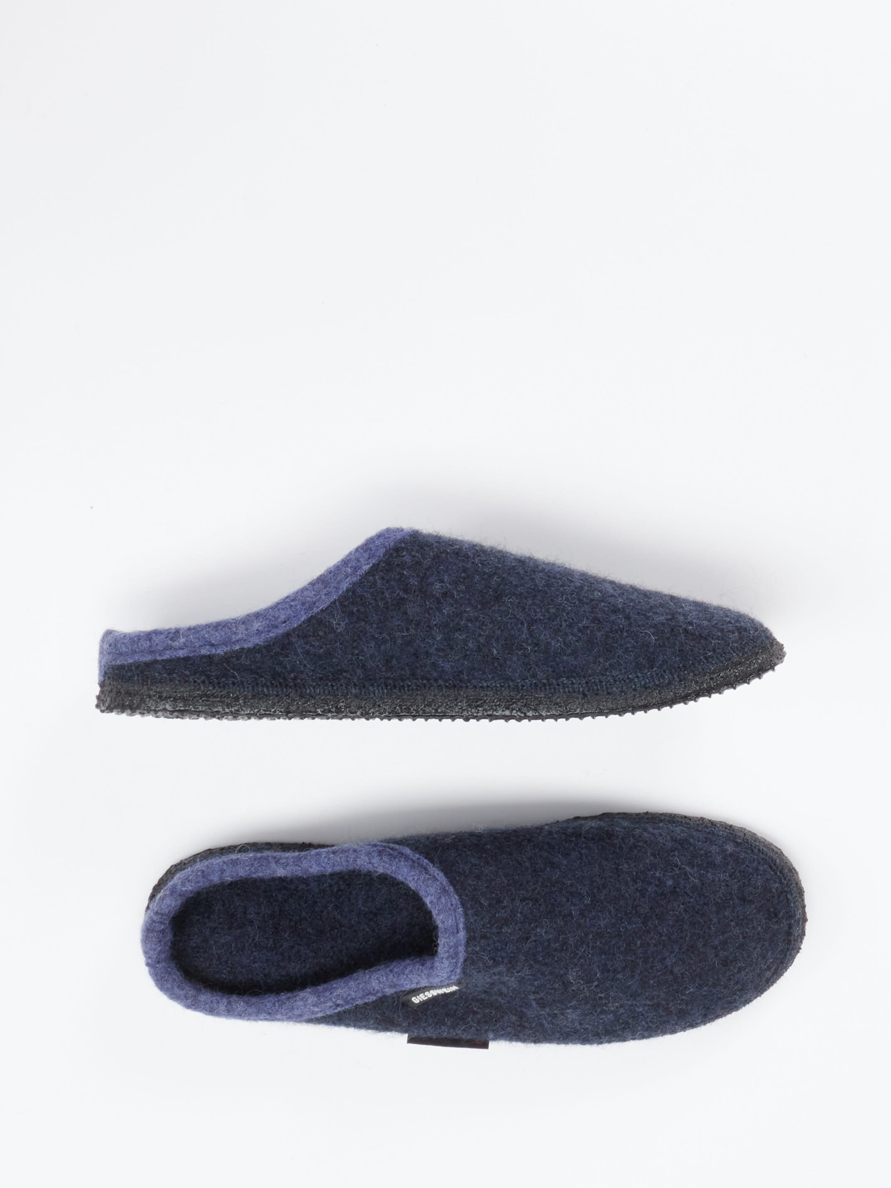 Hausschuh blau 7484109000304