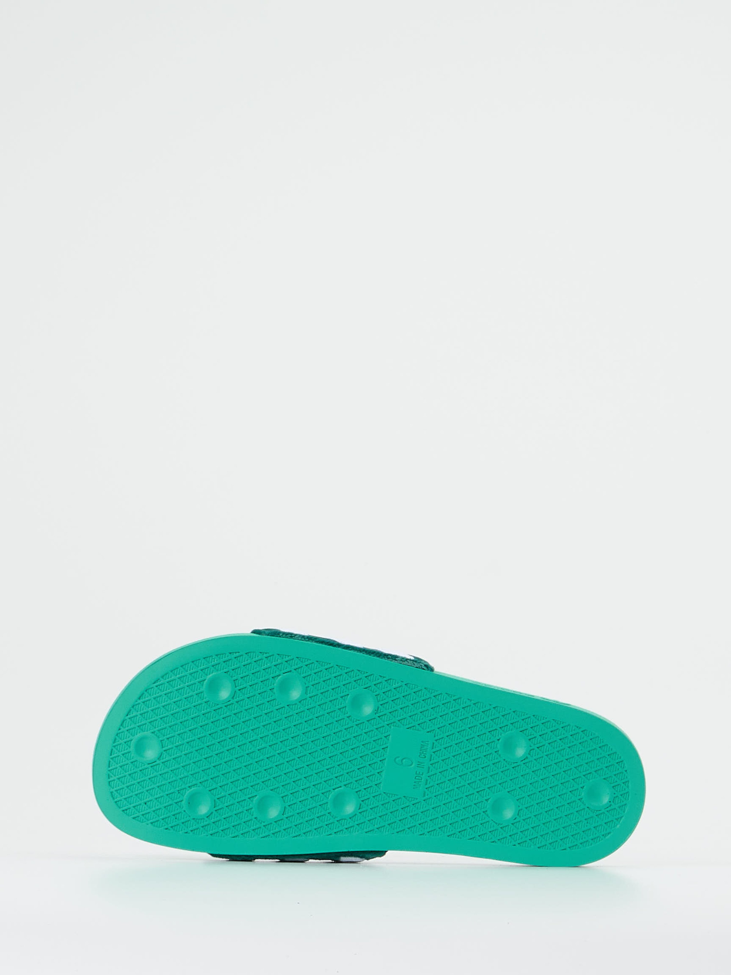 Badepantolette grün 7121659000305