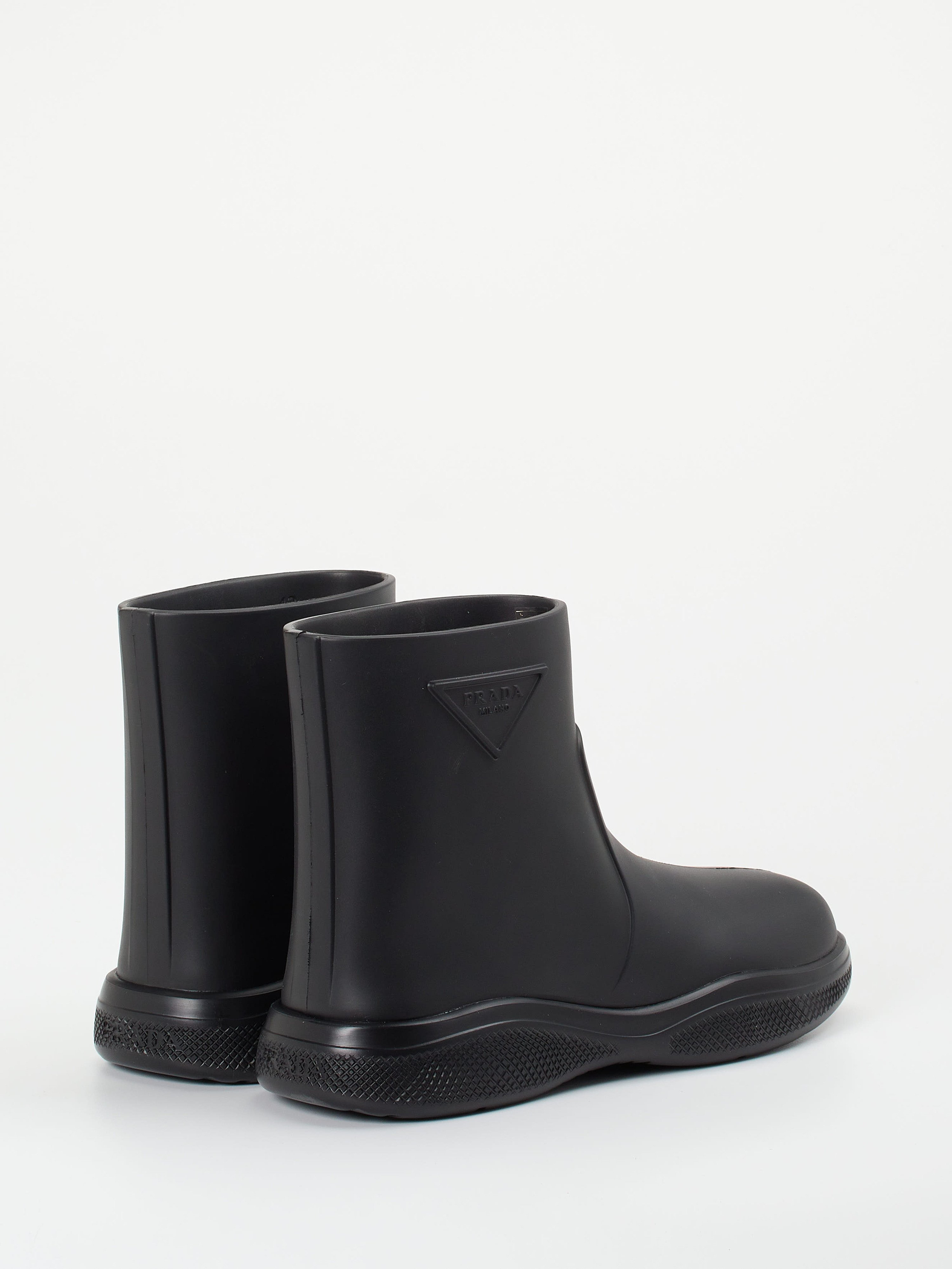 Boots schwarz 4711009016903
