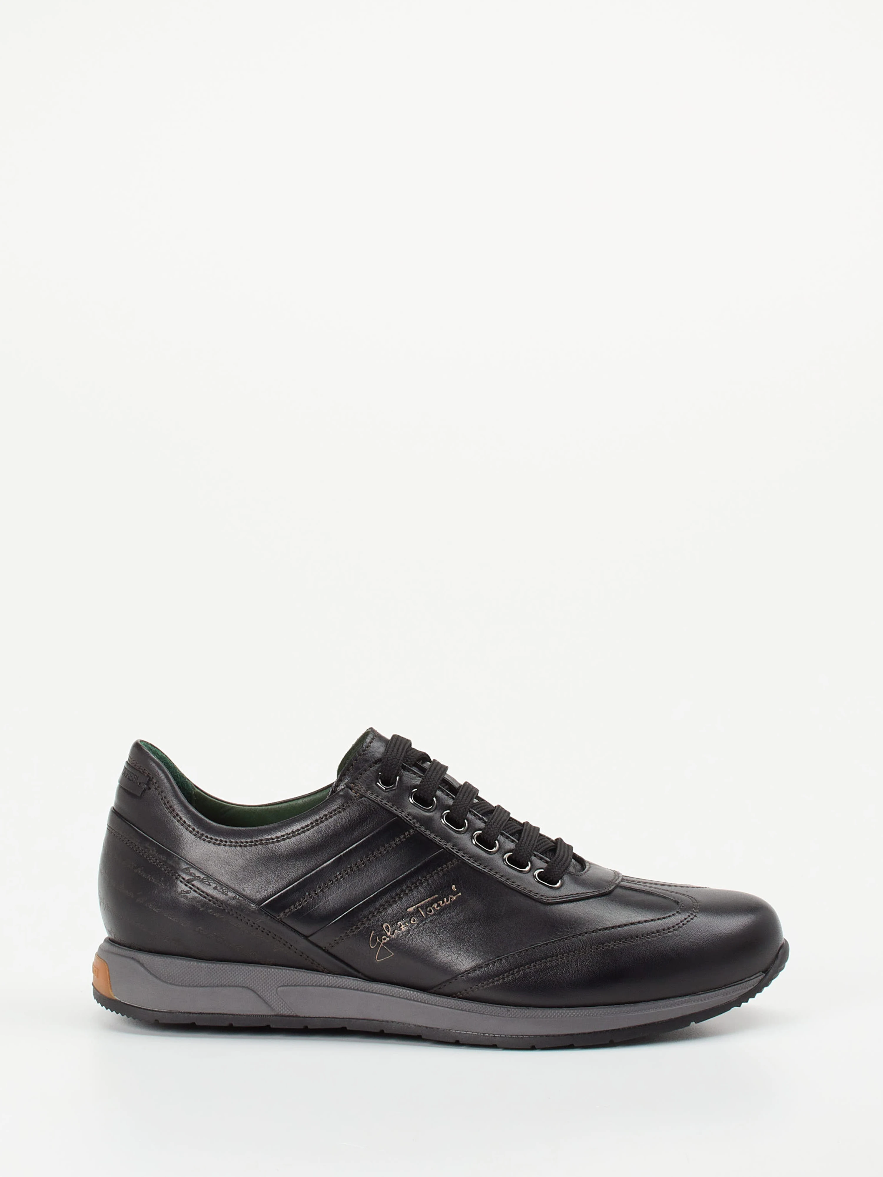 Sneaker schwarz 4661009055801