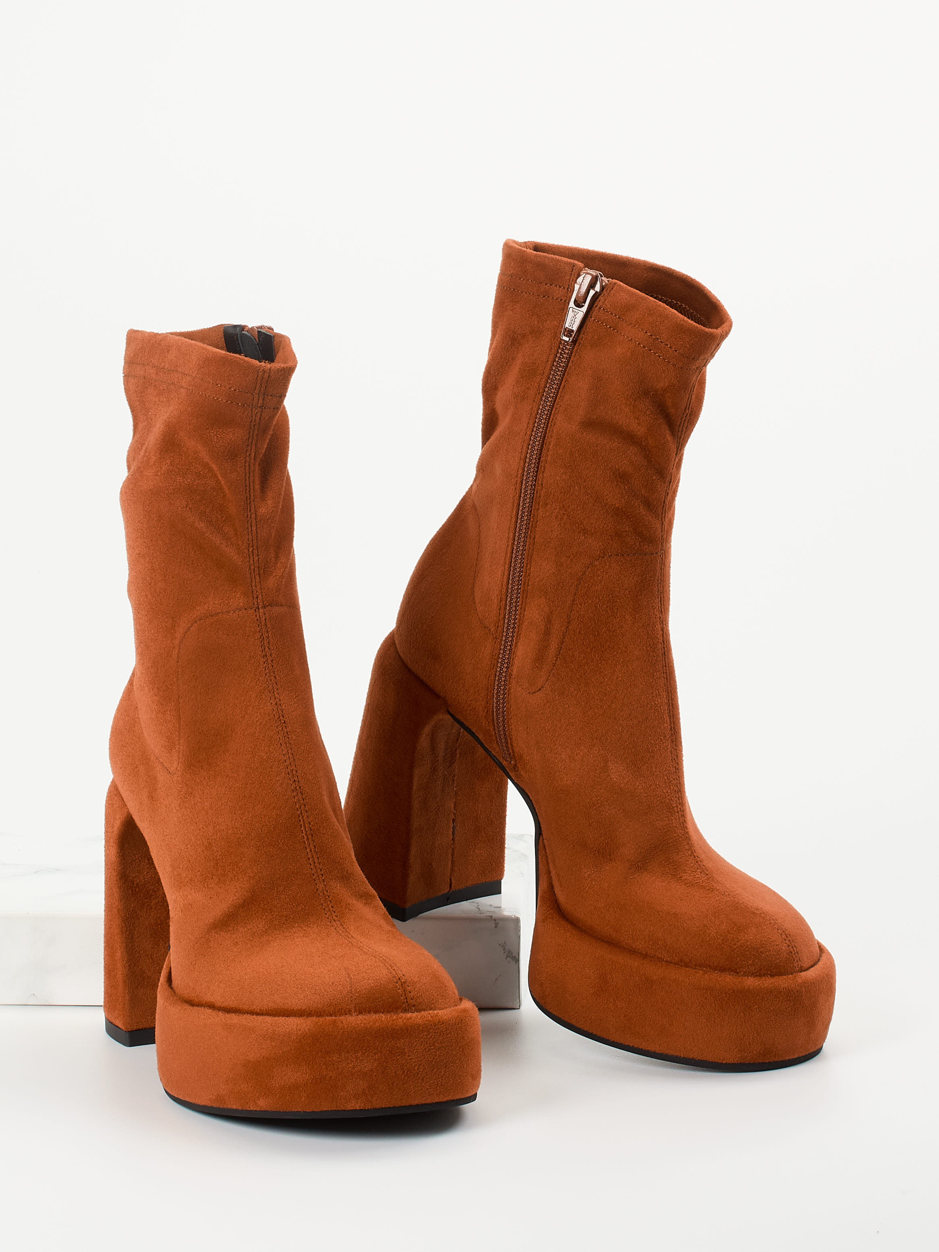 Stiefel orange 1759579000104