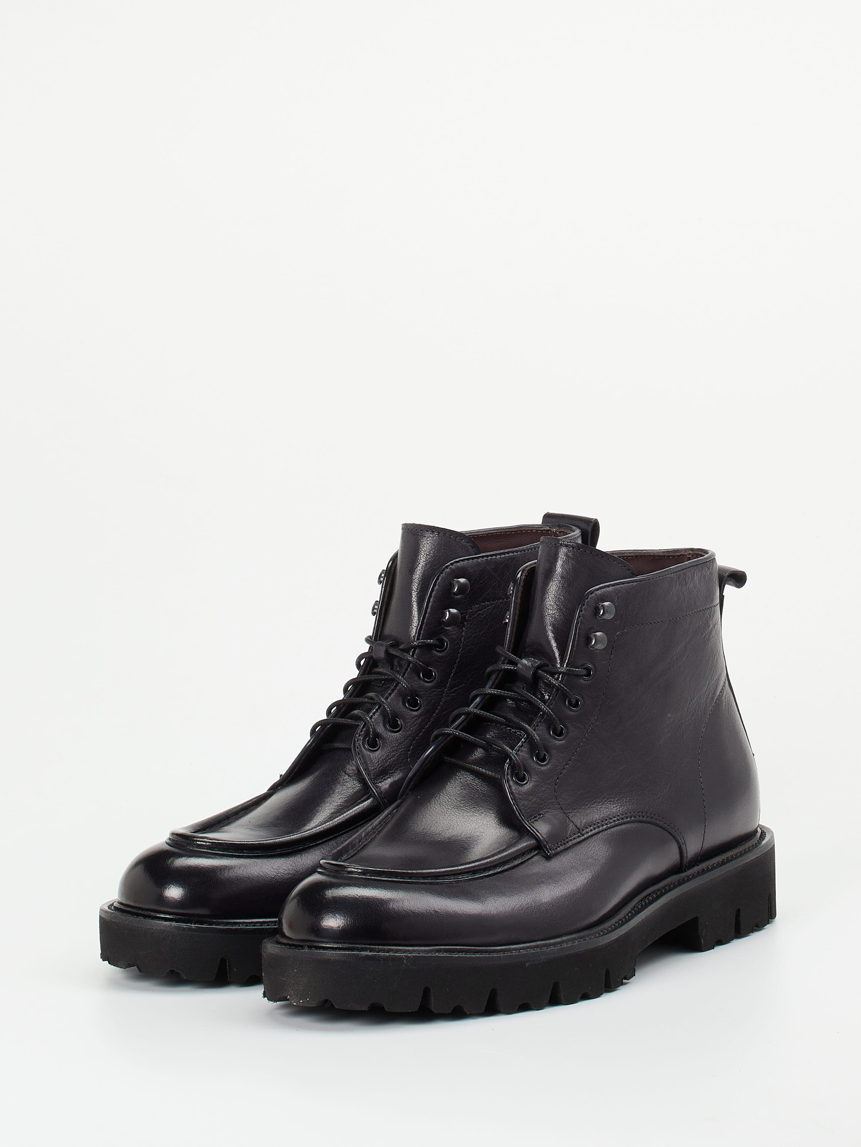 Boots grau 4701409011802