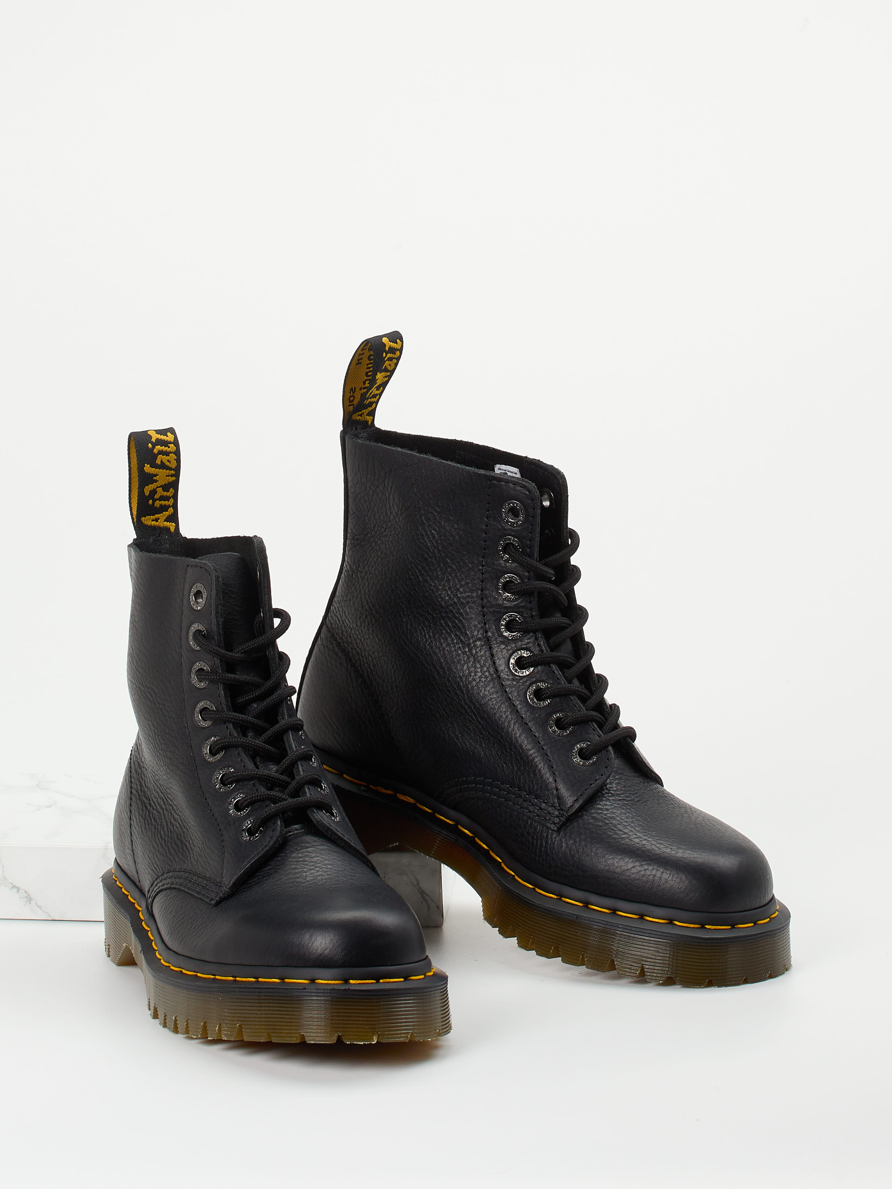 Boots schwarz 4701009070304
