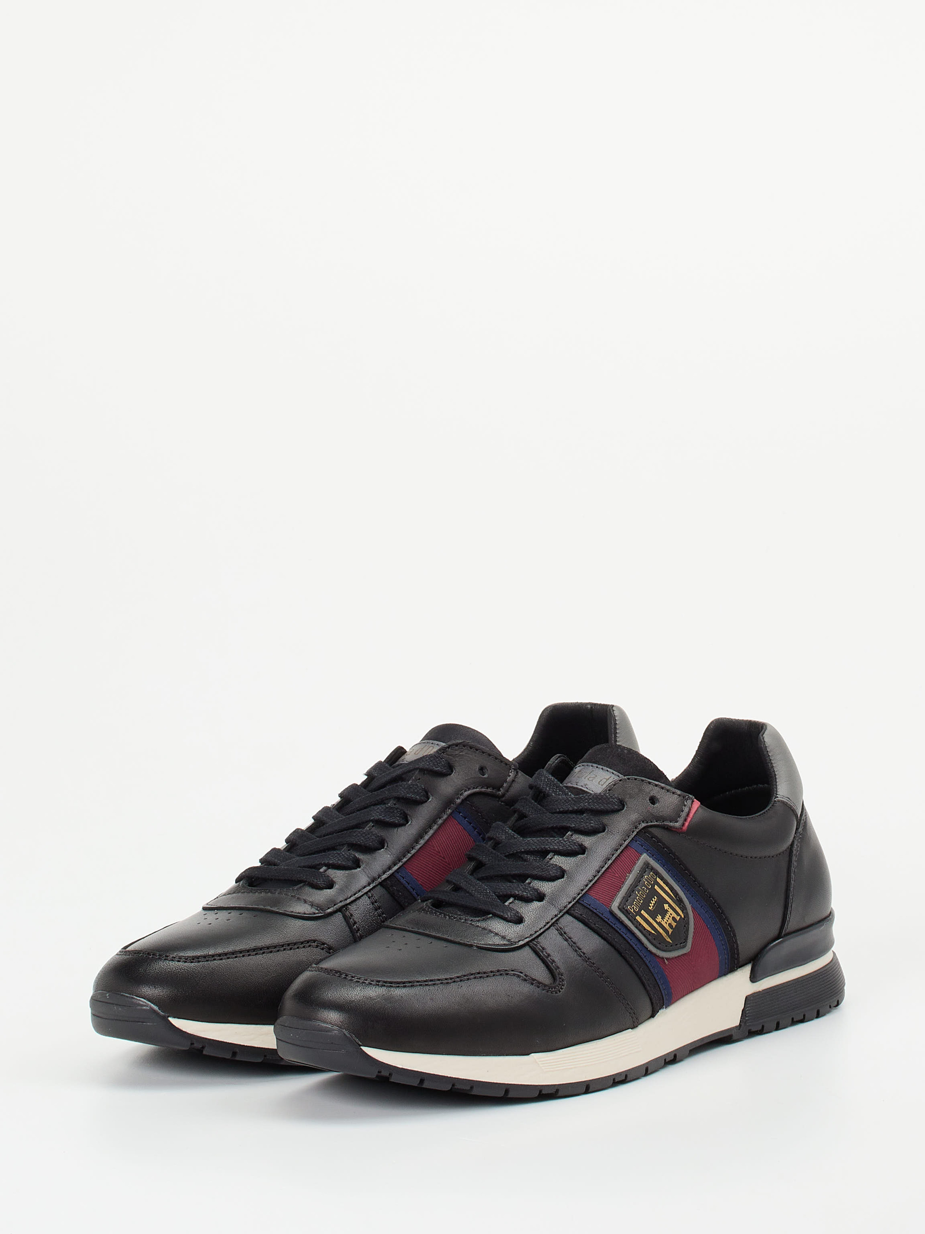 Sneaker schwarz 4661009056102