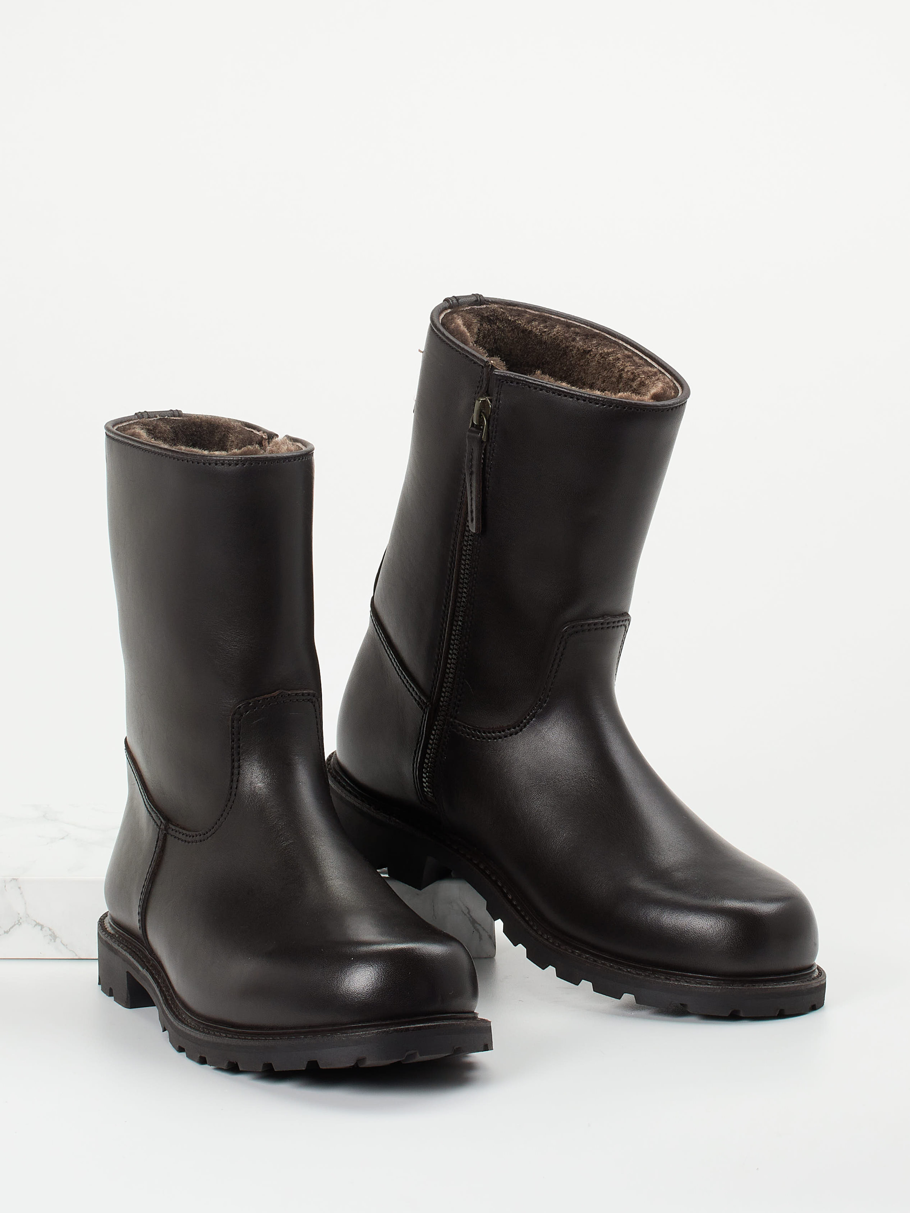 Boots braun 4801209055104