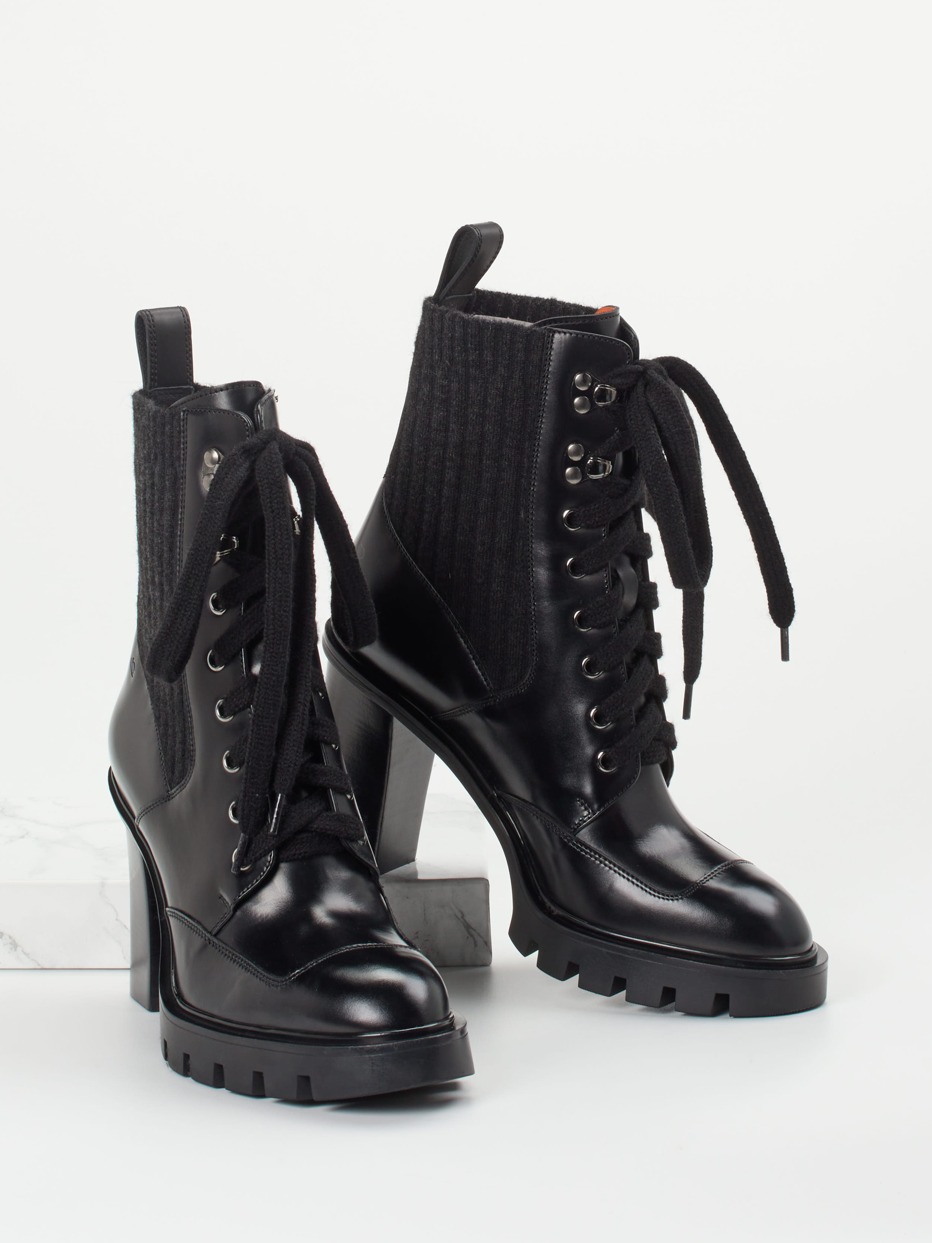 Schnürstiefelette grau 1729459000104