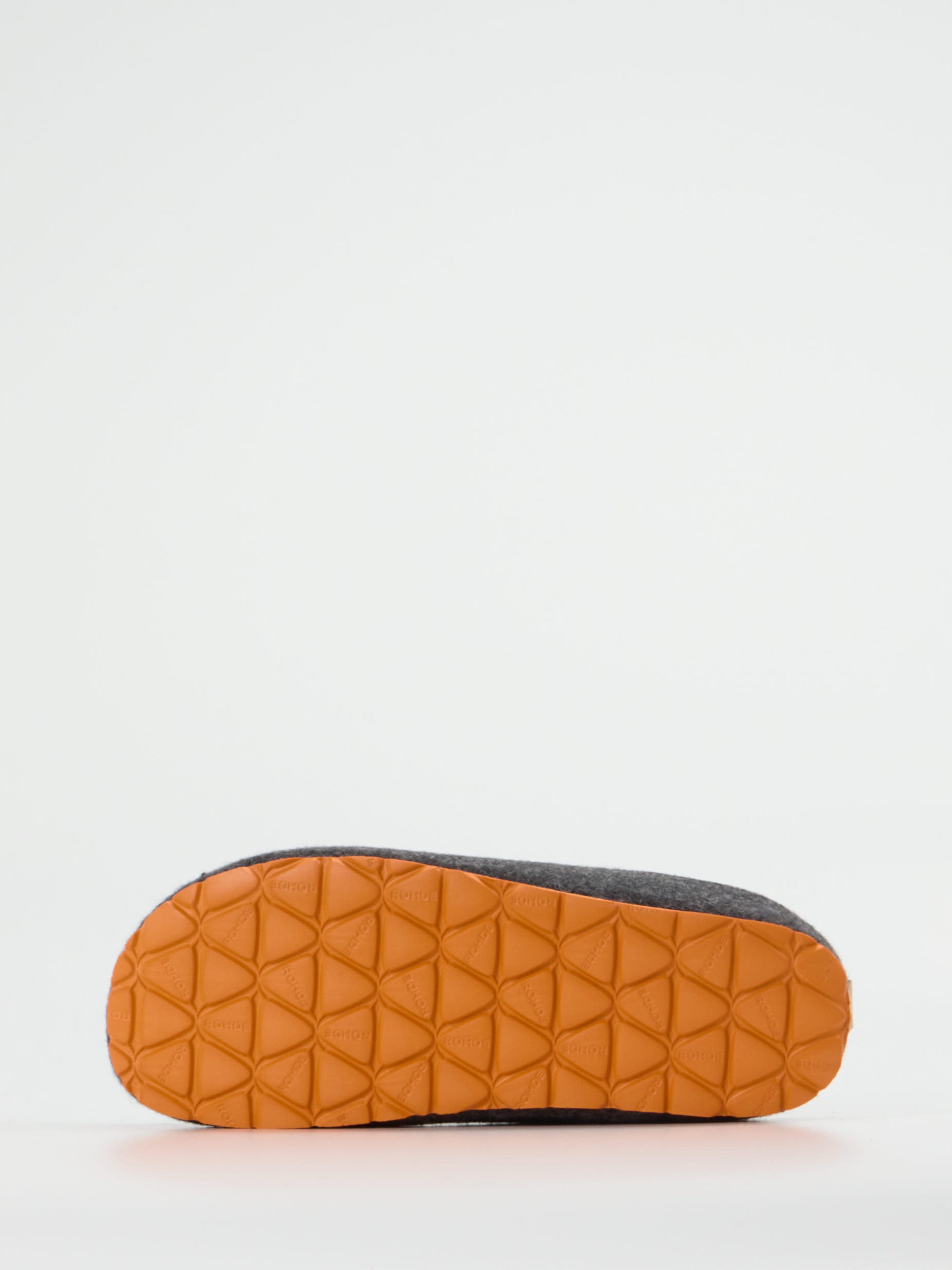 Hausschuh grau 7463409005905